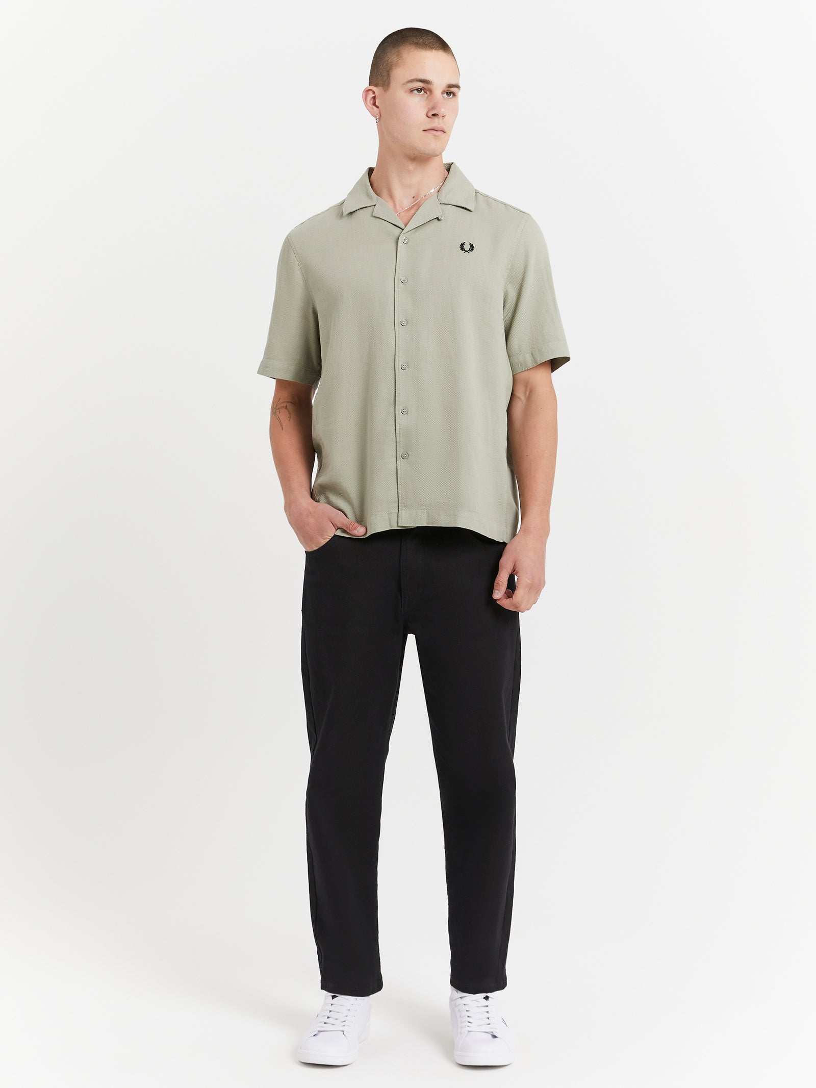 Linen Revere Collar Shirt in Seagrass