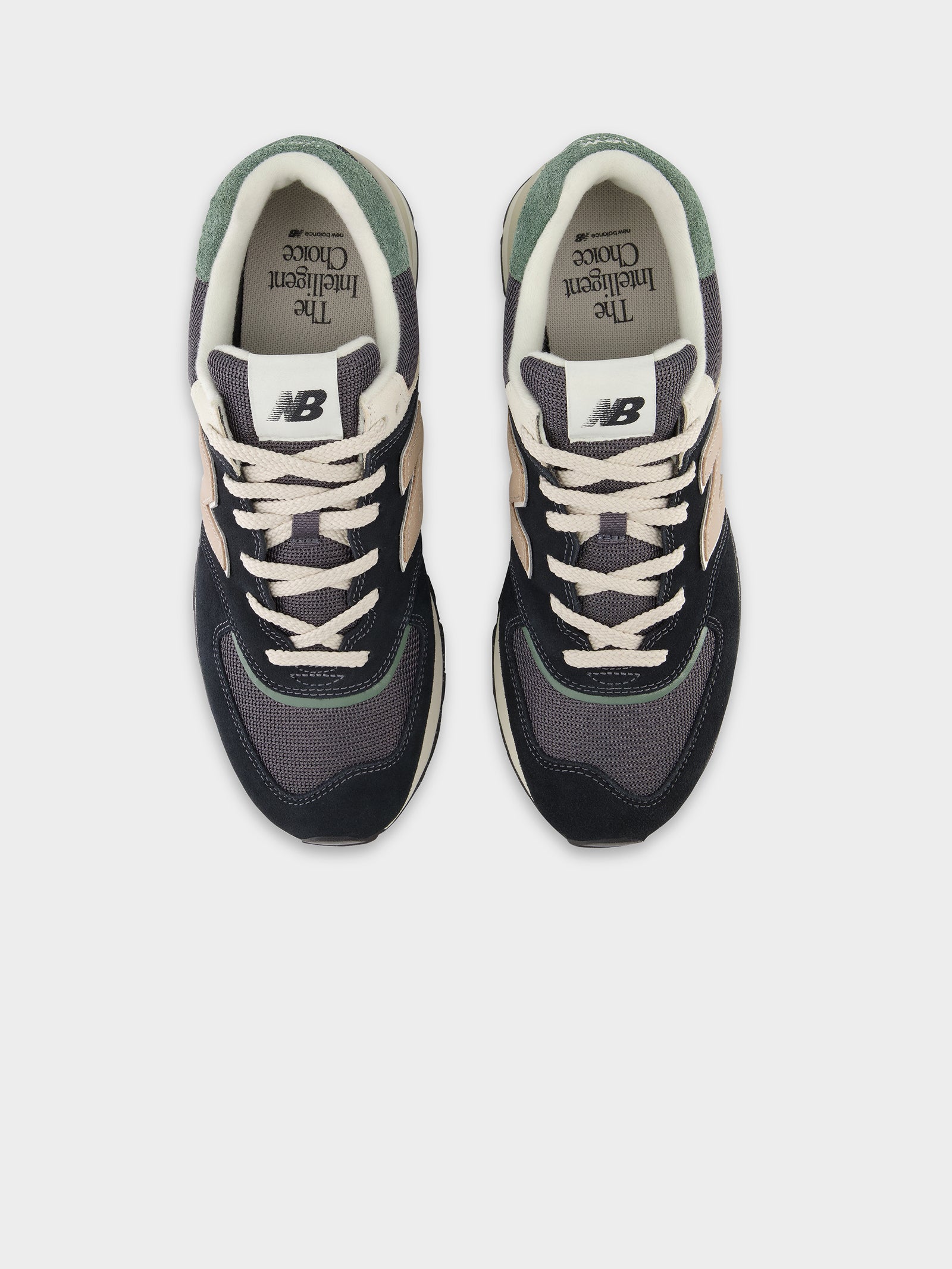 Unisex 574 Sneakers in Black & Green