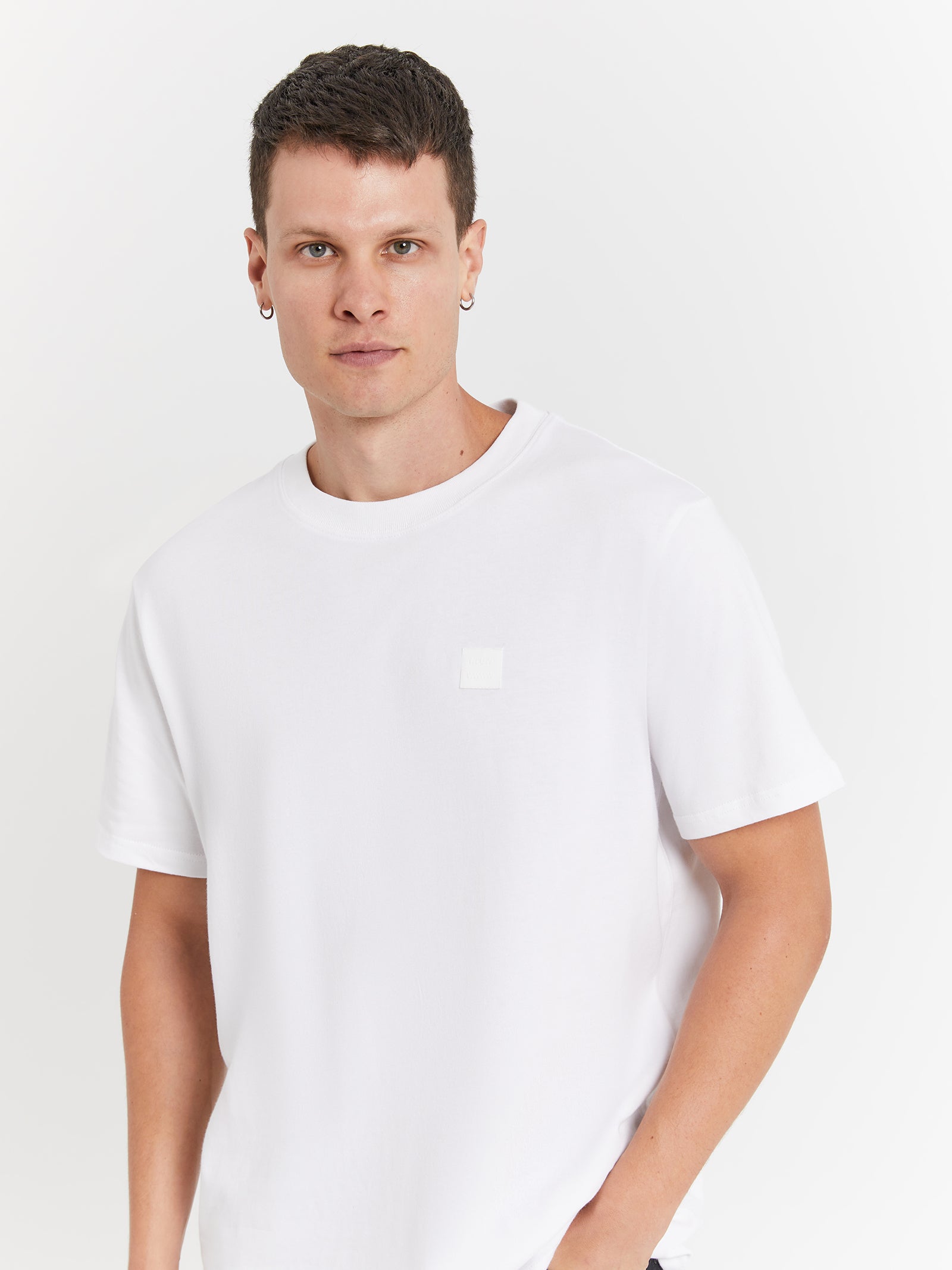 Neuw Premium T-Shirt in White