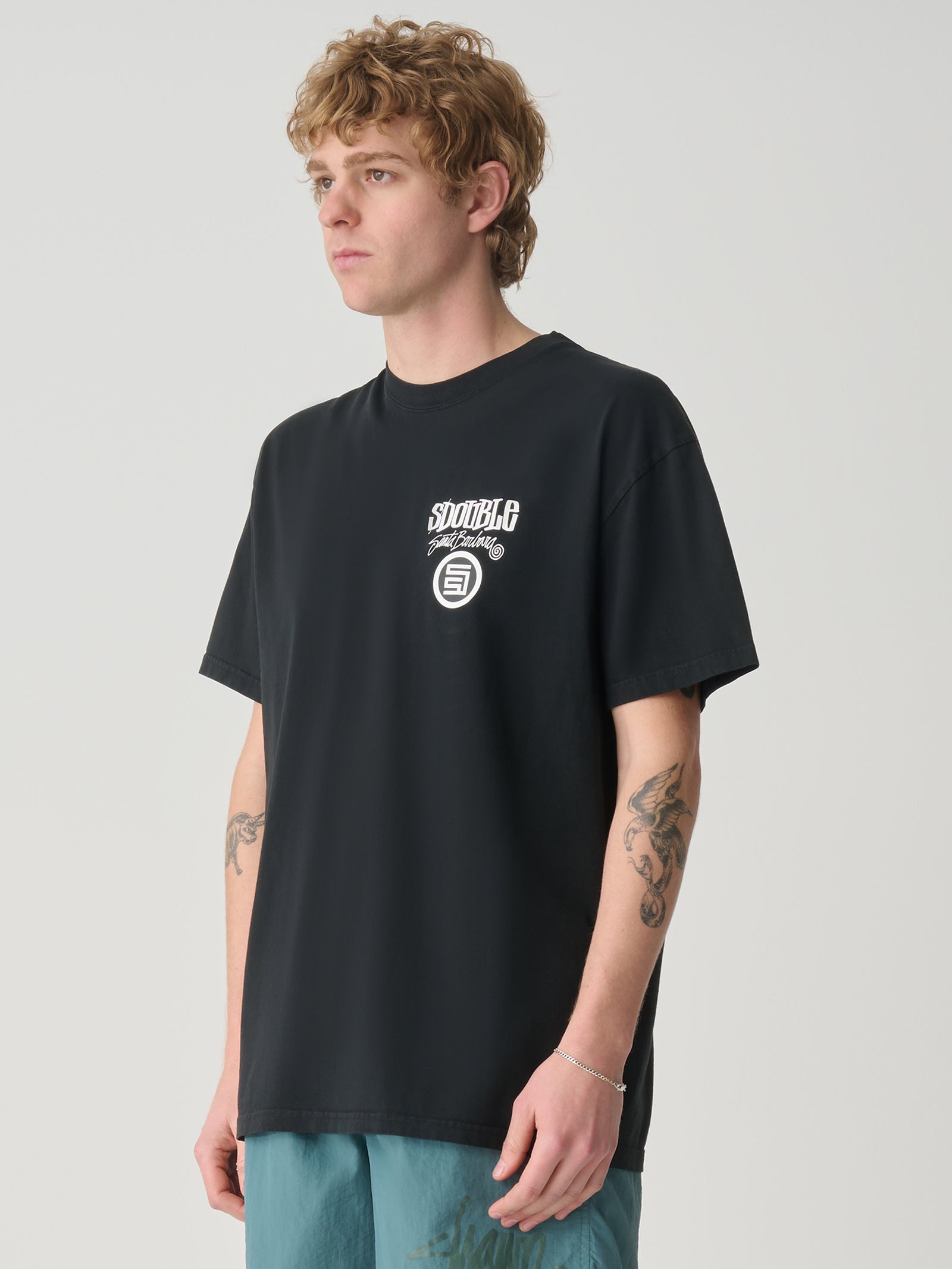 Combo Platter Tee In Washed Black