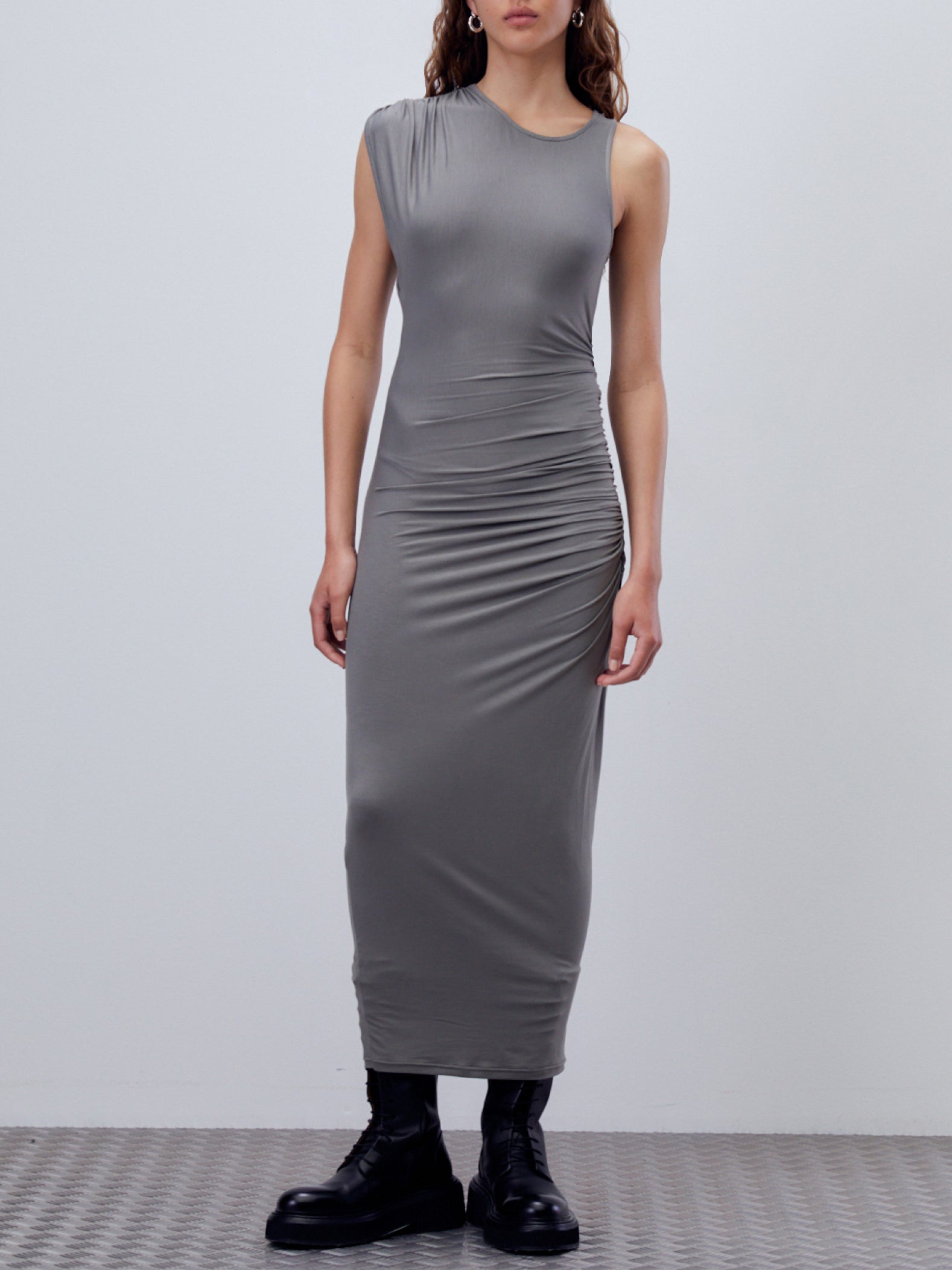 Cyndall Jersey Midi Dress in Sage