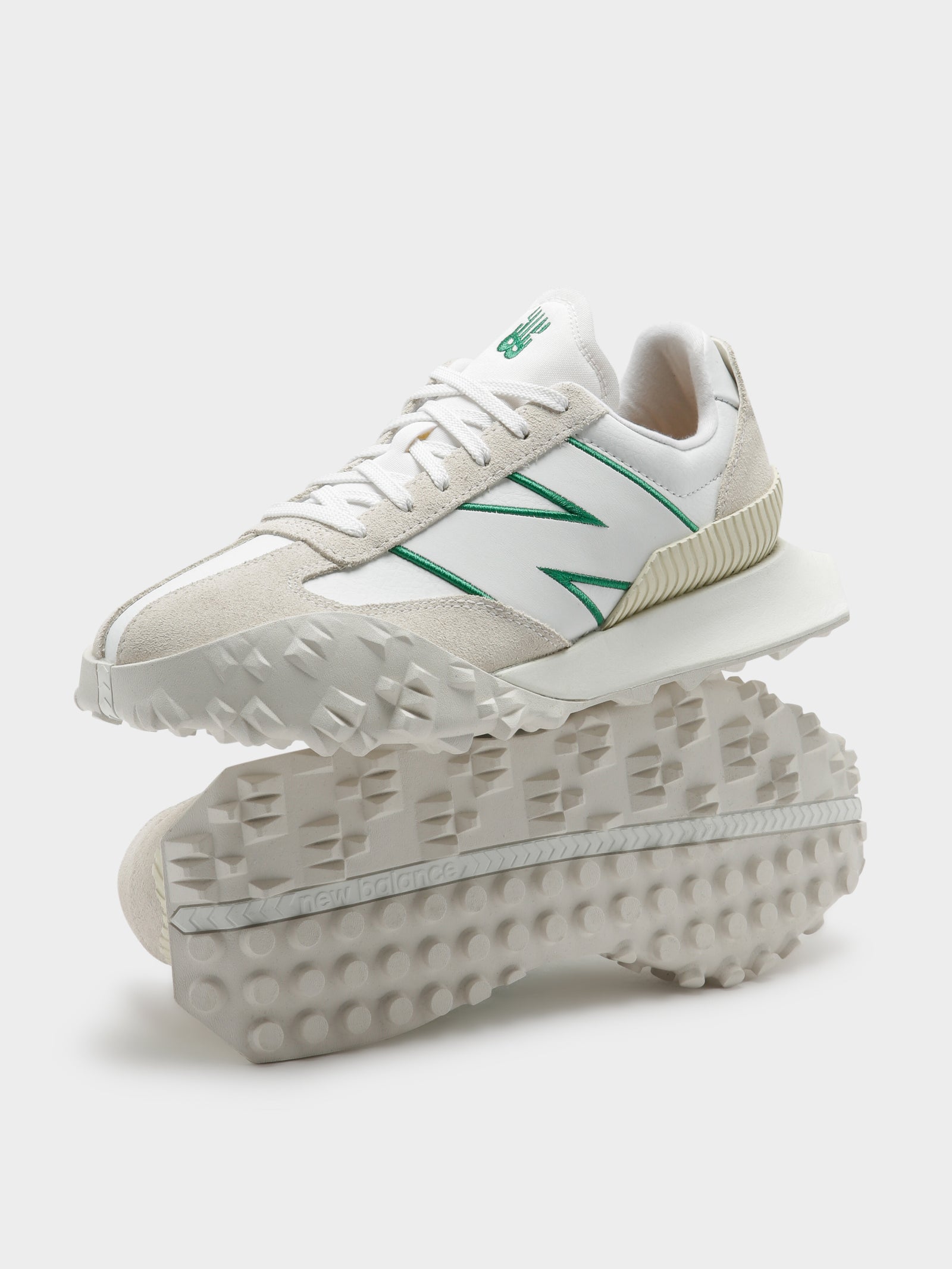 Unisex XC-72 Sneakers in White & Green