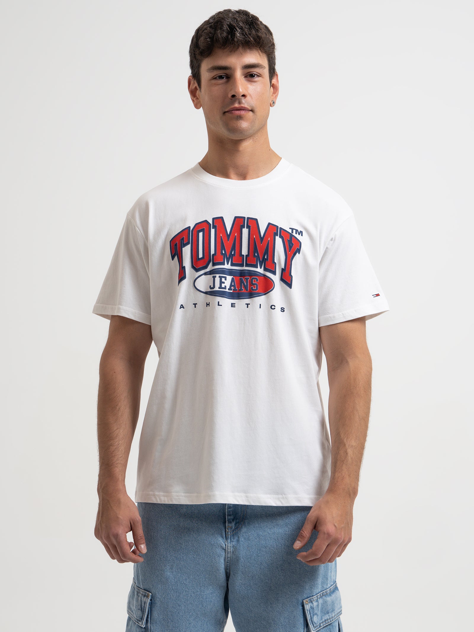 Essential Graphic Logo Relaxed Fit T-Shirt in White