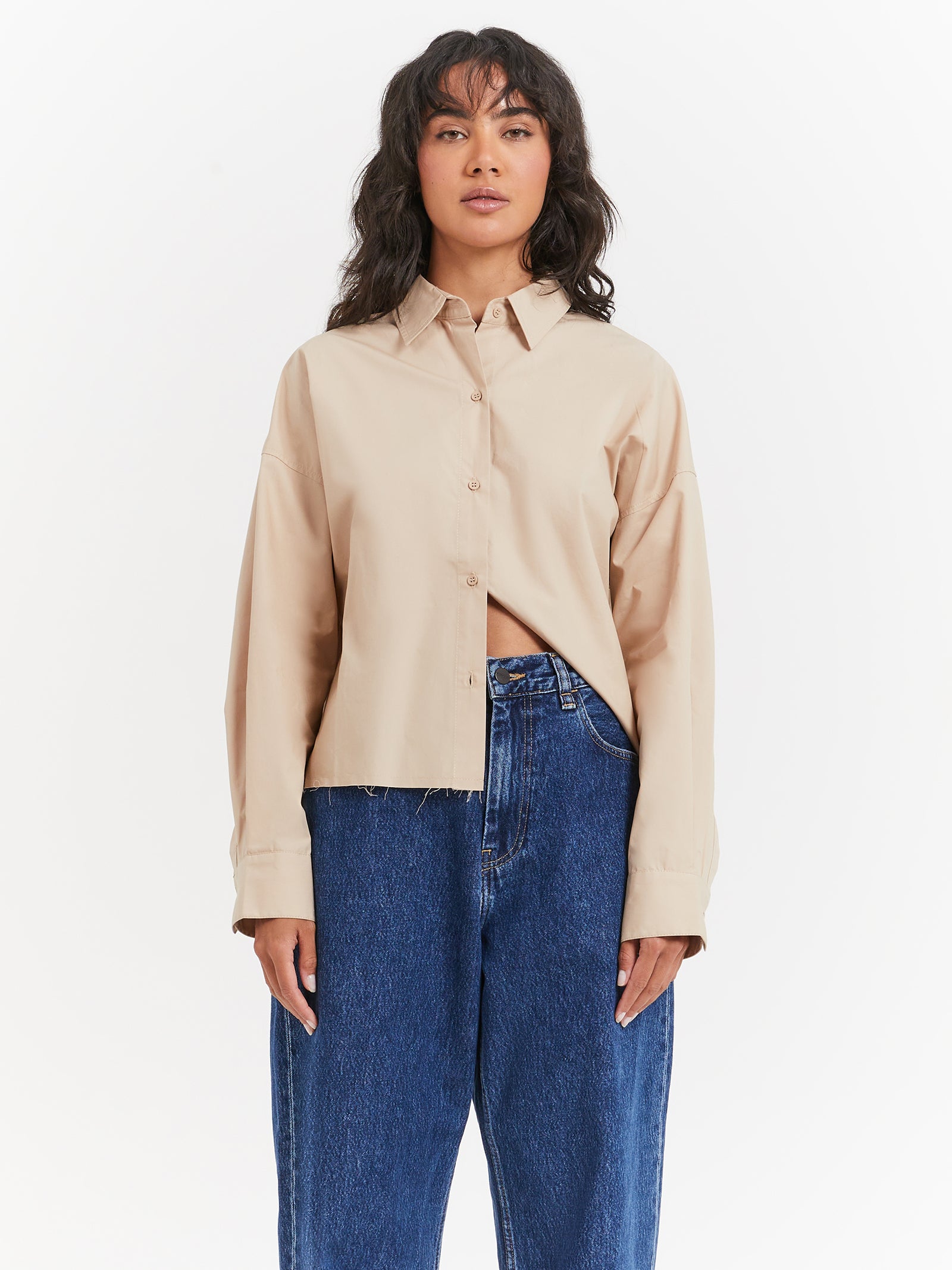 Lukea Cropped Shirt in Taupe