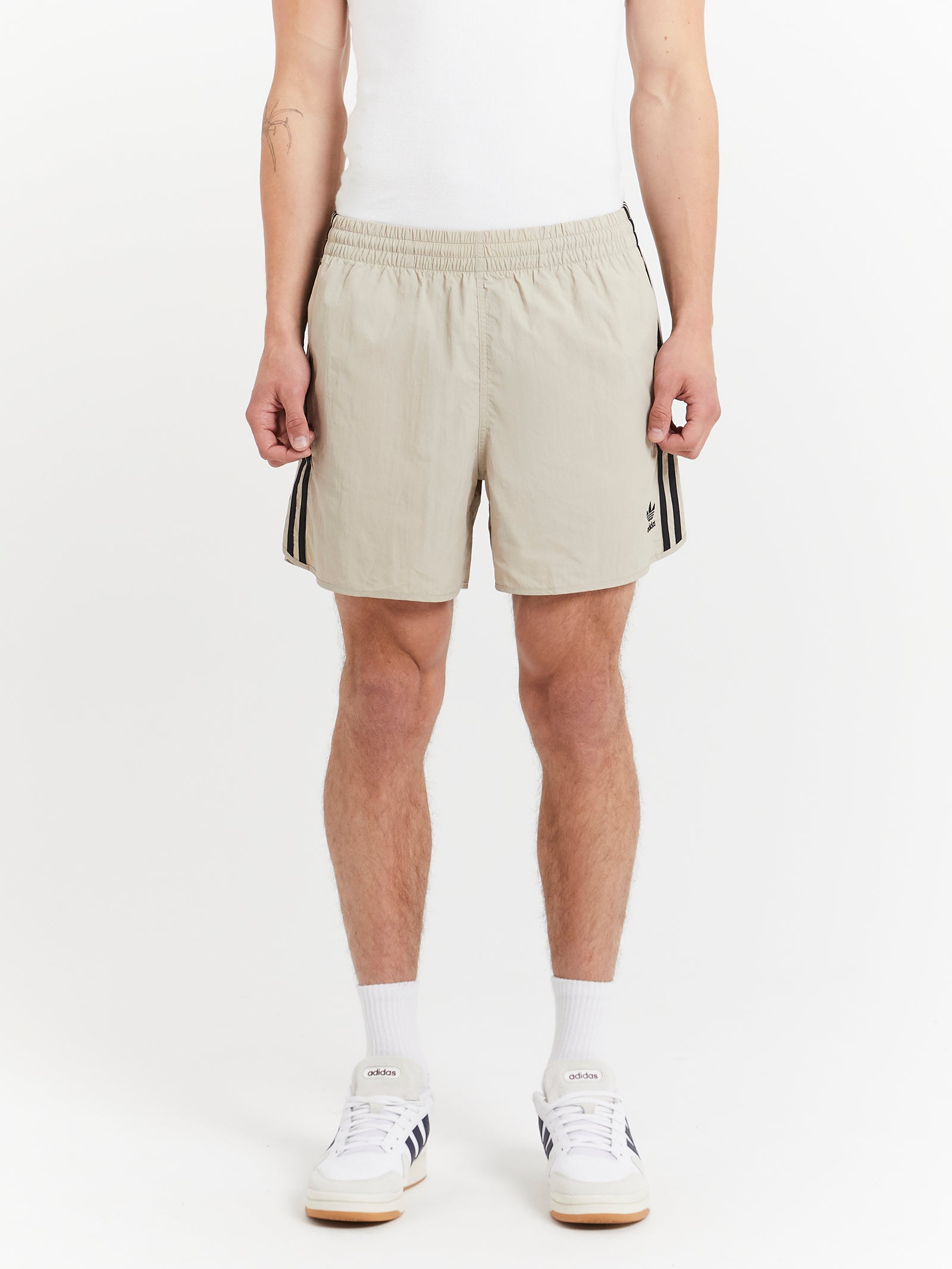 Adicolor Classics Sprinter Shorts in Wonder Beige