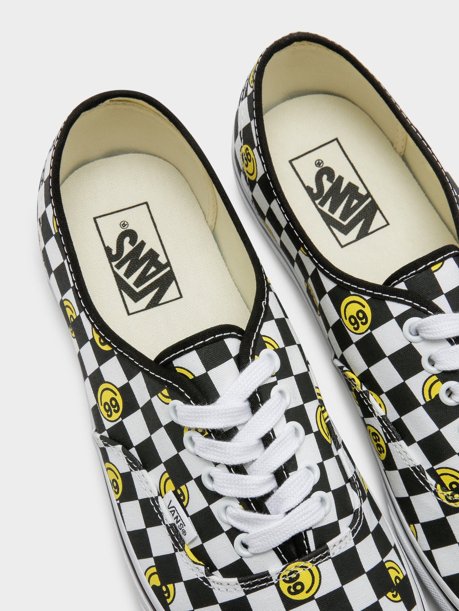 Unisex Authentic Smiley Sneakers in Black & White