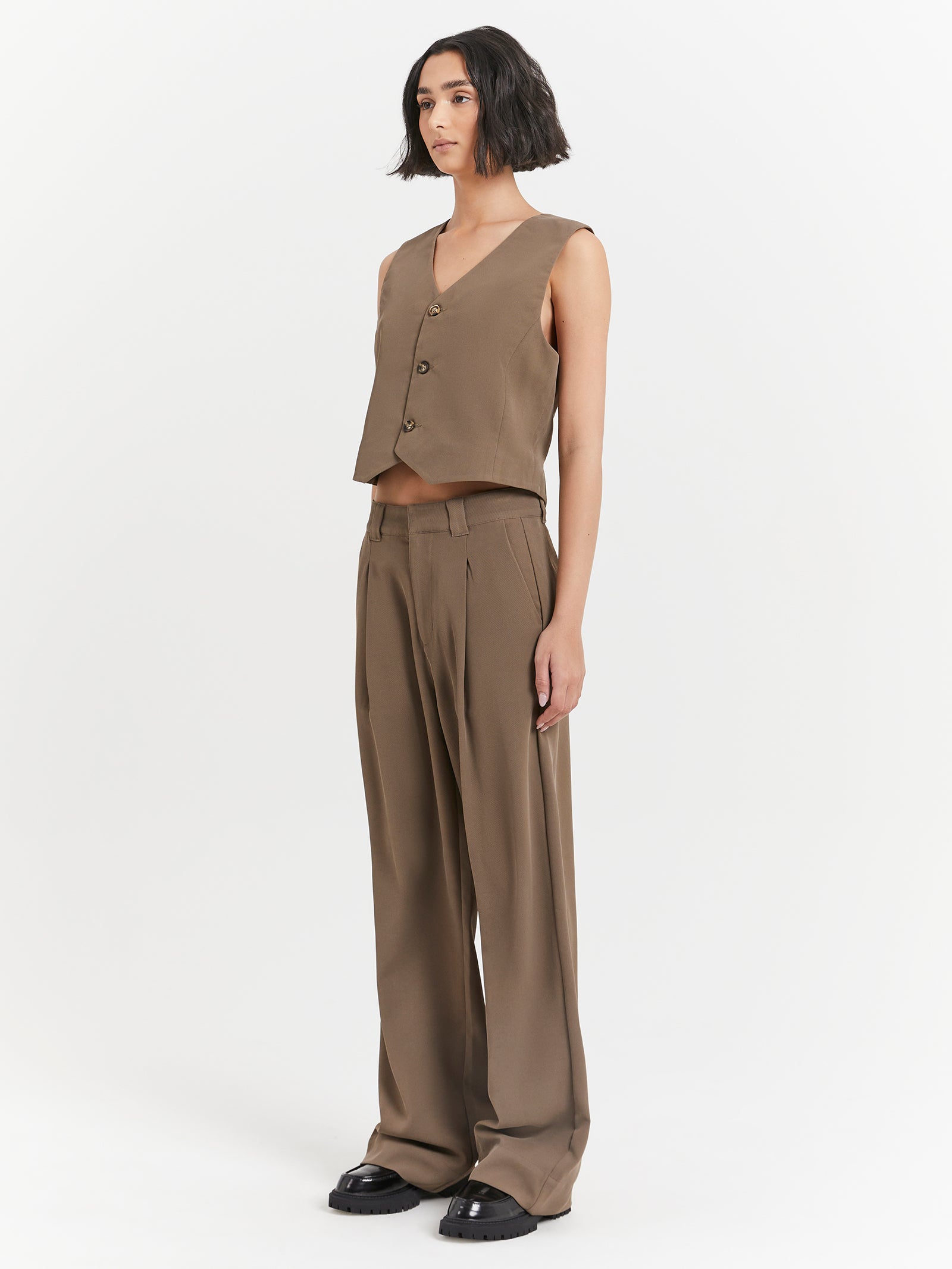 Artisan Tailored Suiting Pants in Fungi Brown