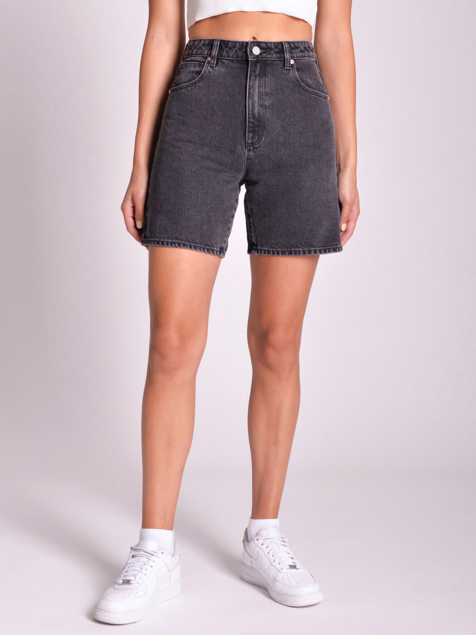 Carrie Denim Shorts in Piper Washed Black