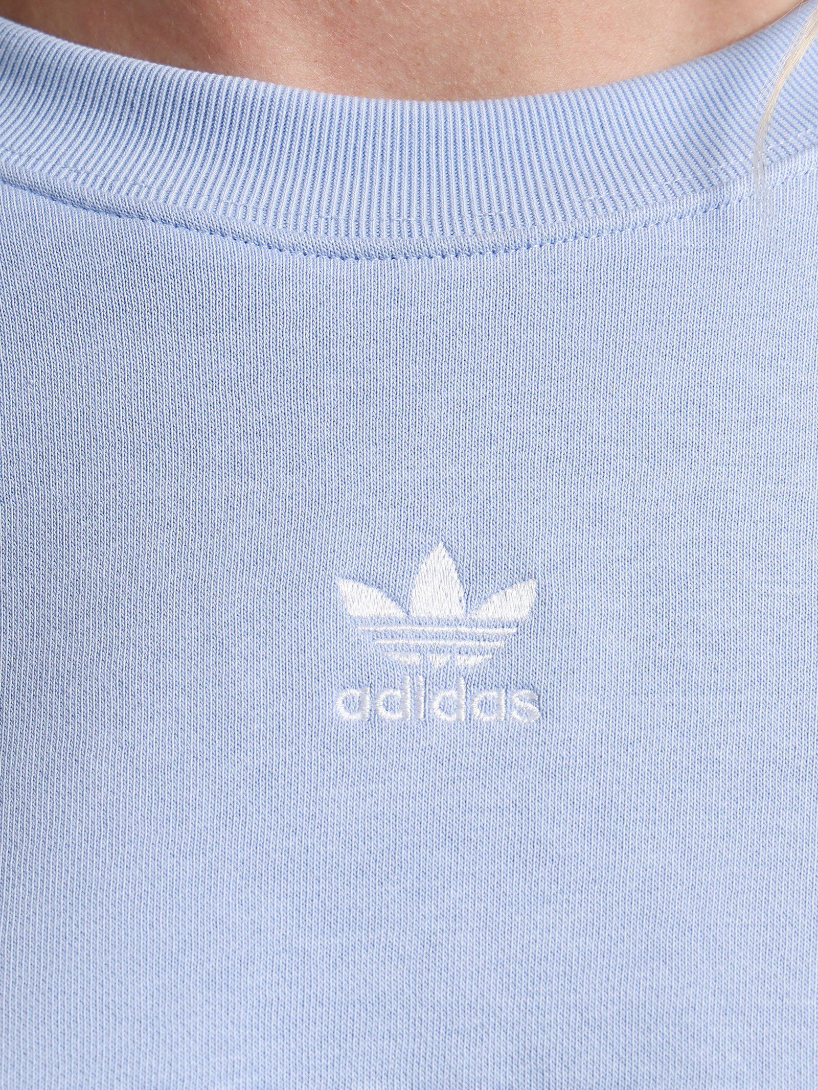 Adicolor Essentials Sweatshirt in Bluedaw