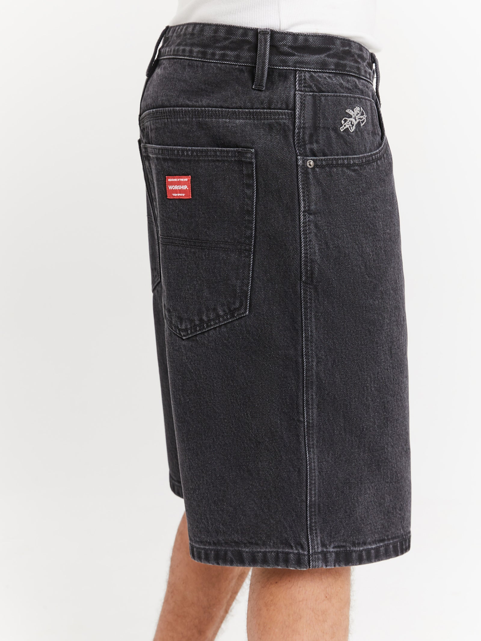 Big Dawg Jean Shorts in Used Black