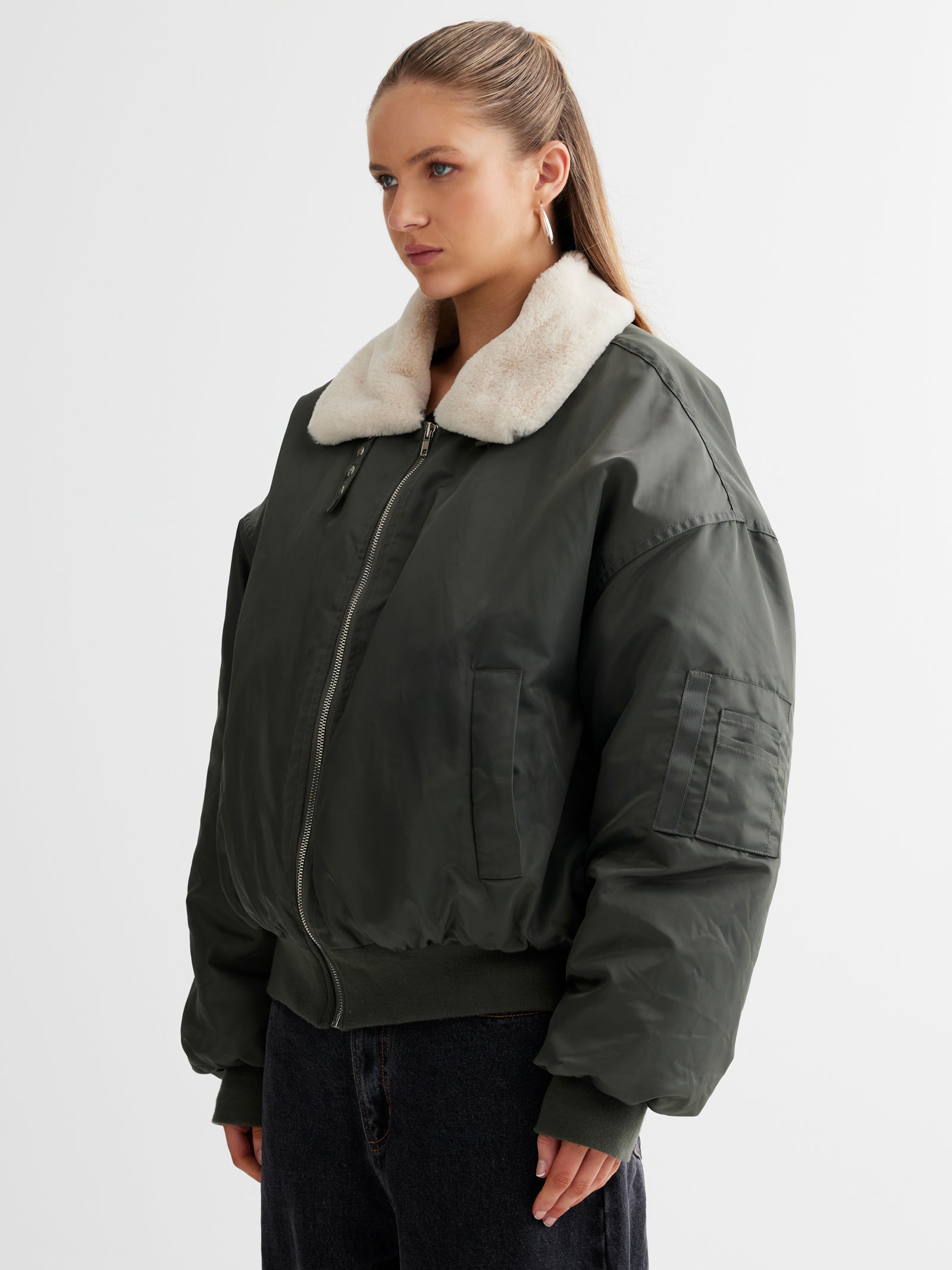 Carla Puffer Jacket in Ash