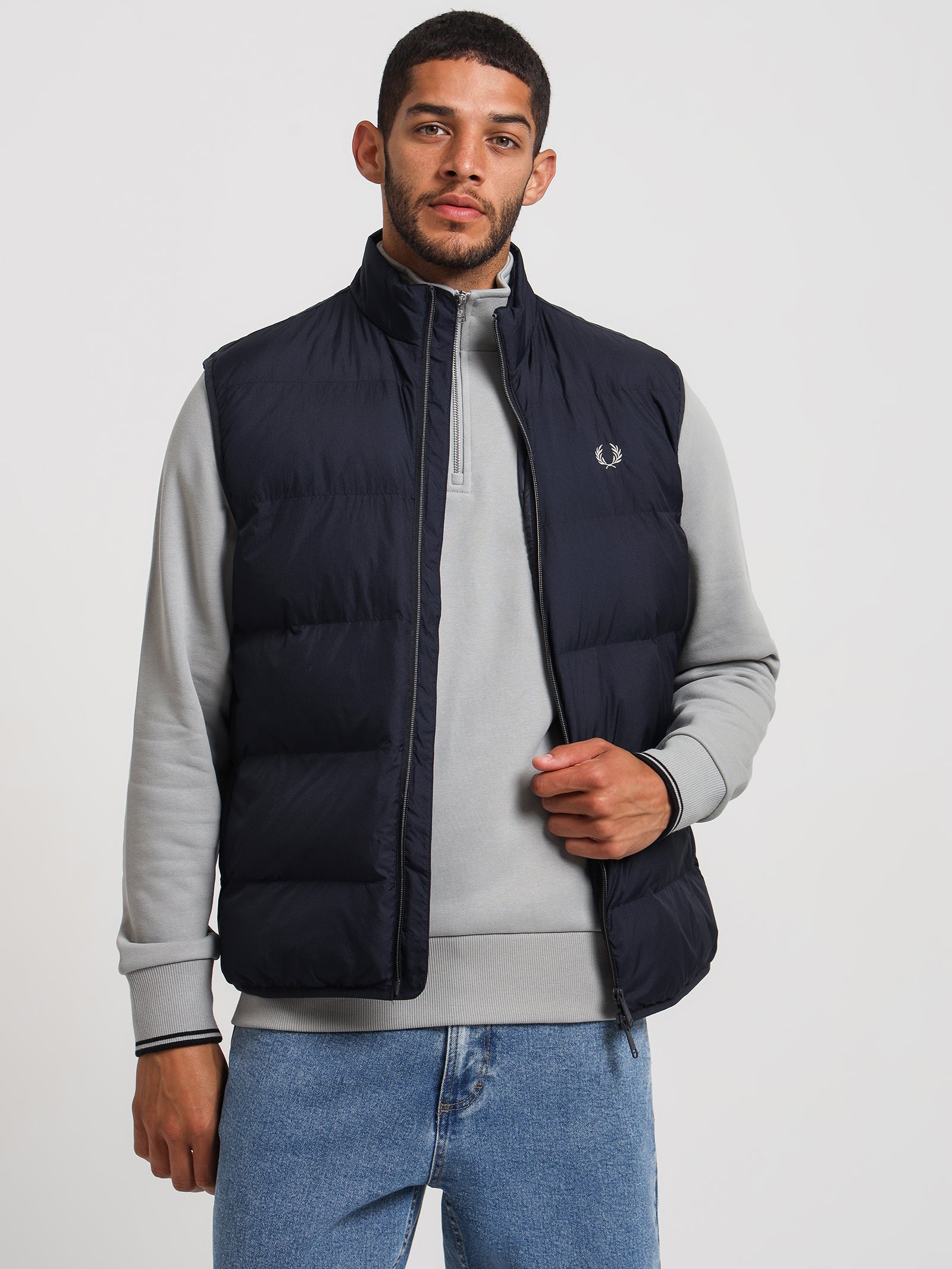 Insulated Puffer Gilet in Navy