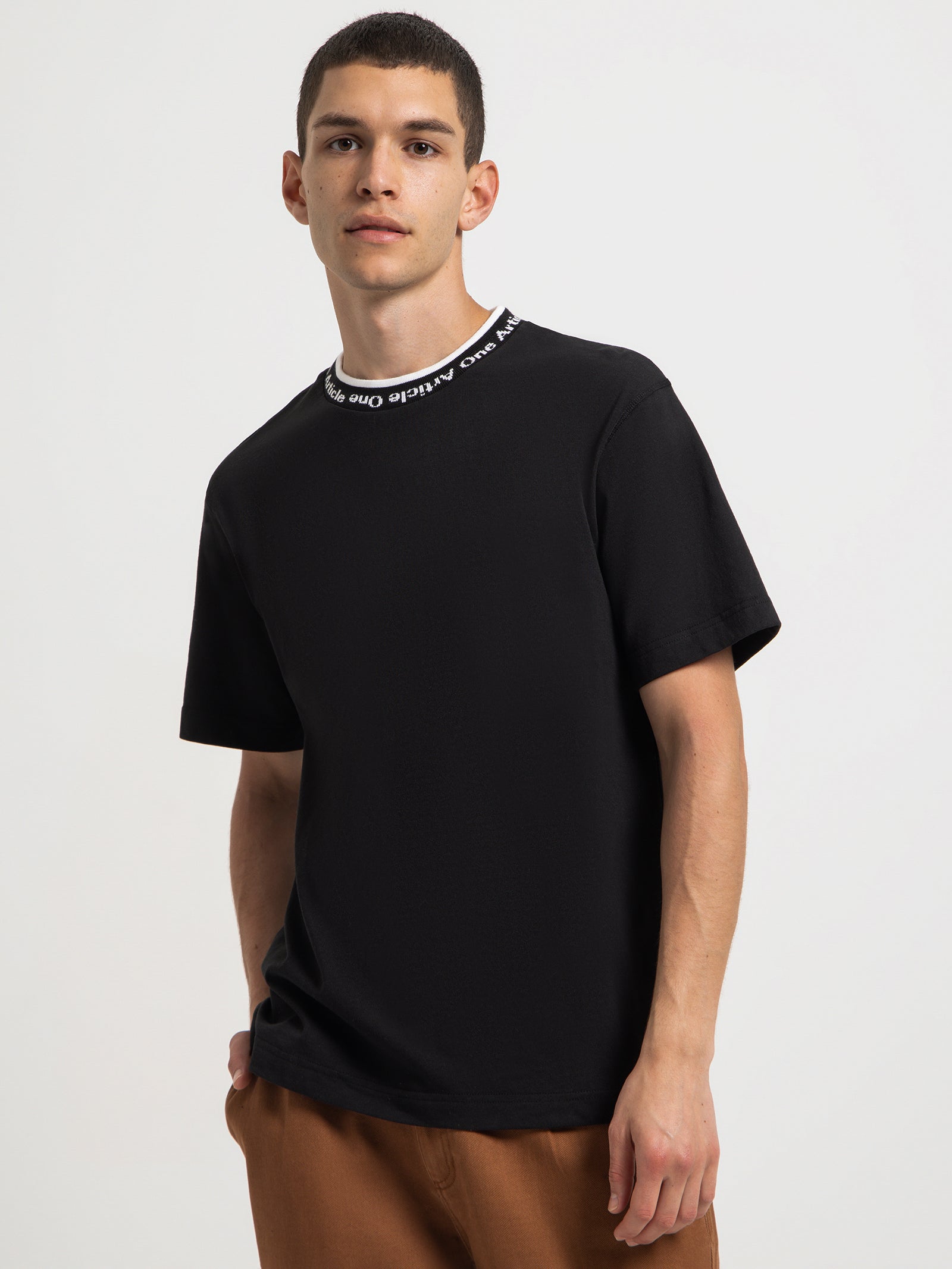 Rib Logo T-Shirt in Black