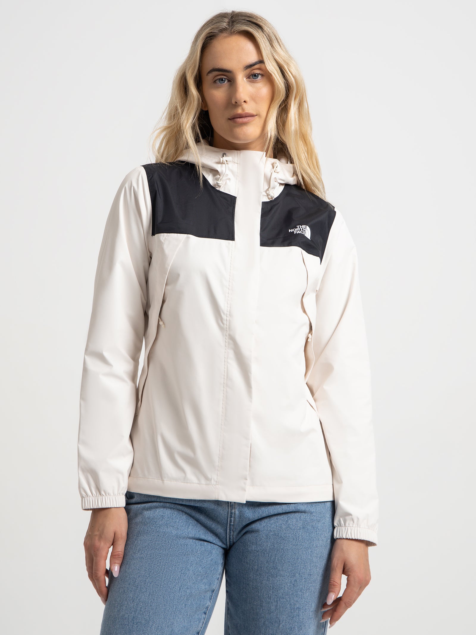 Antora Rain Jacket in TNF White