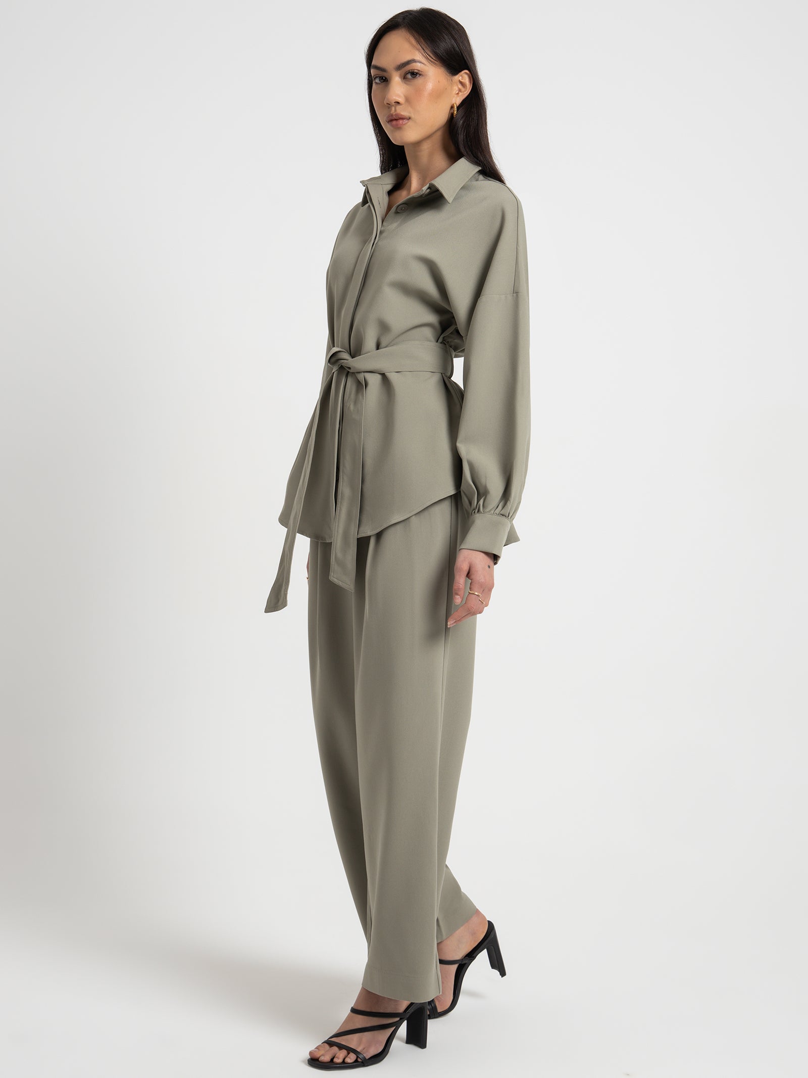 Manon Tailored Pant in Fog Green