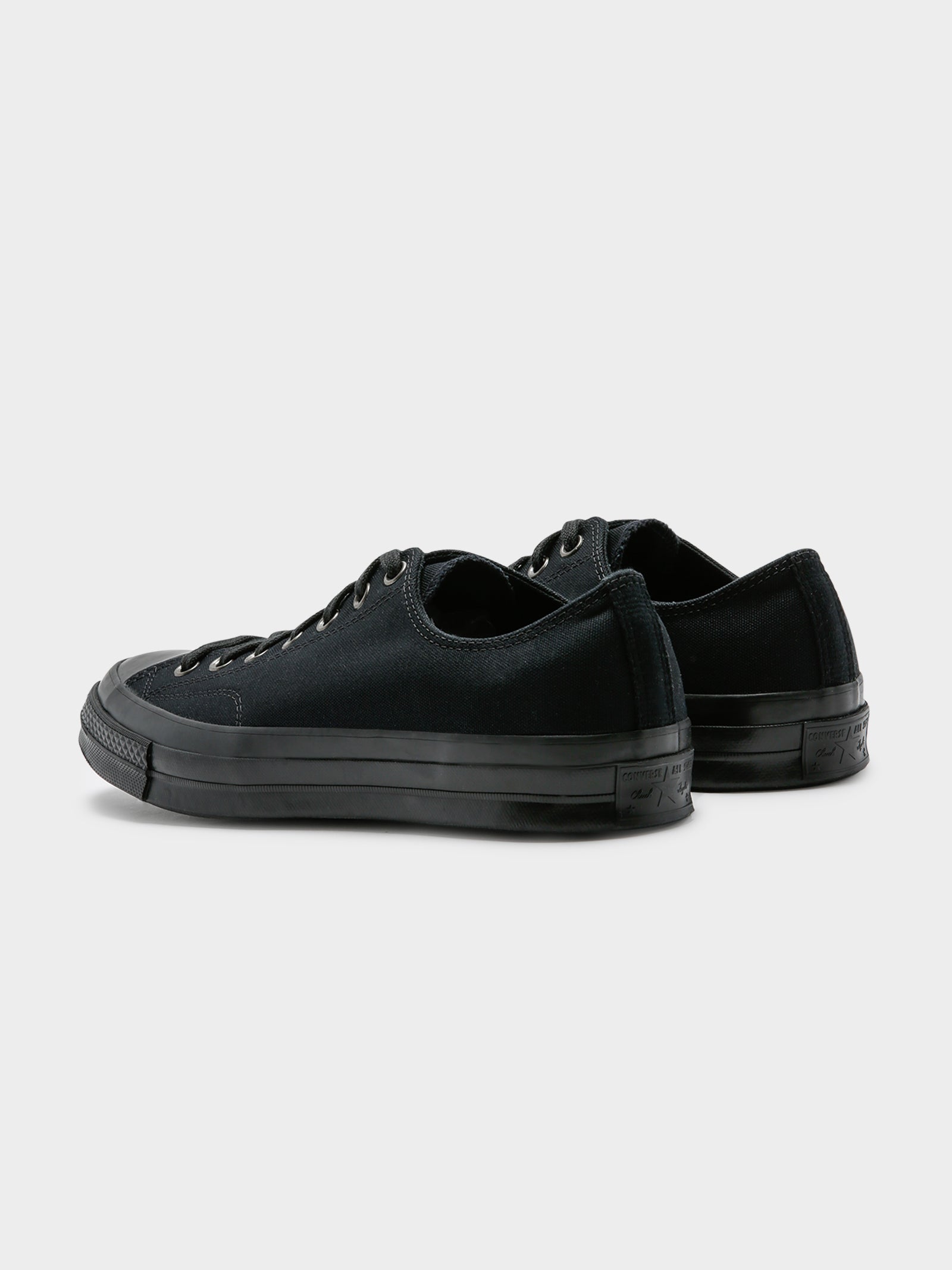 Unisex Chuck 70 Low Top Sneakers in Ox Vintage Black