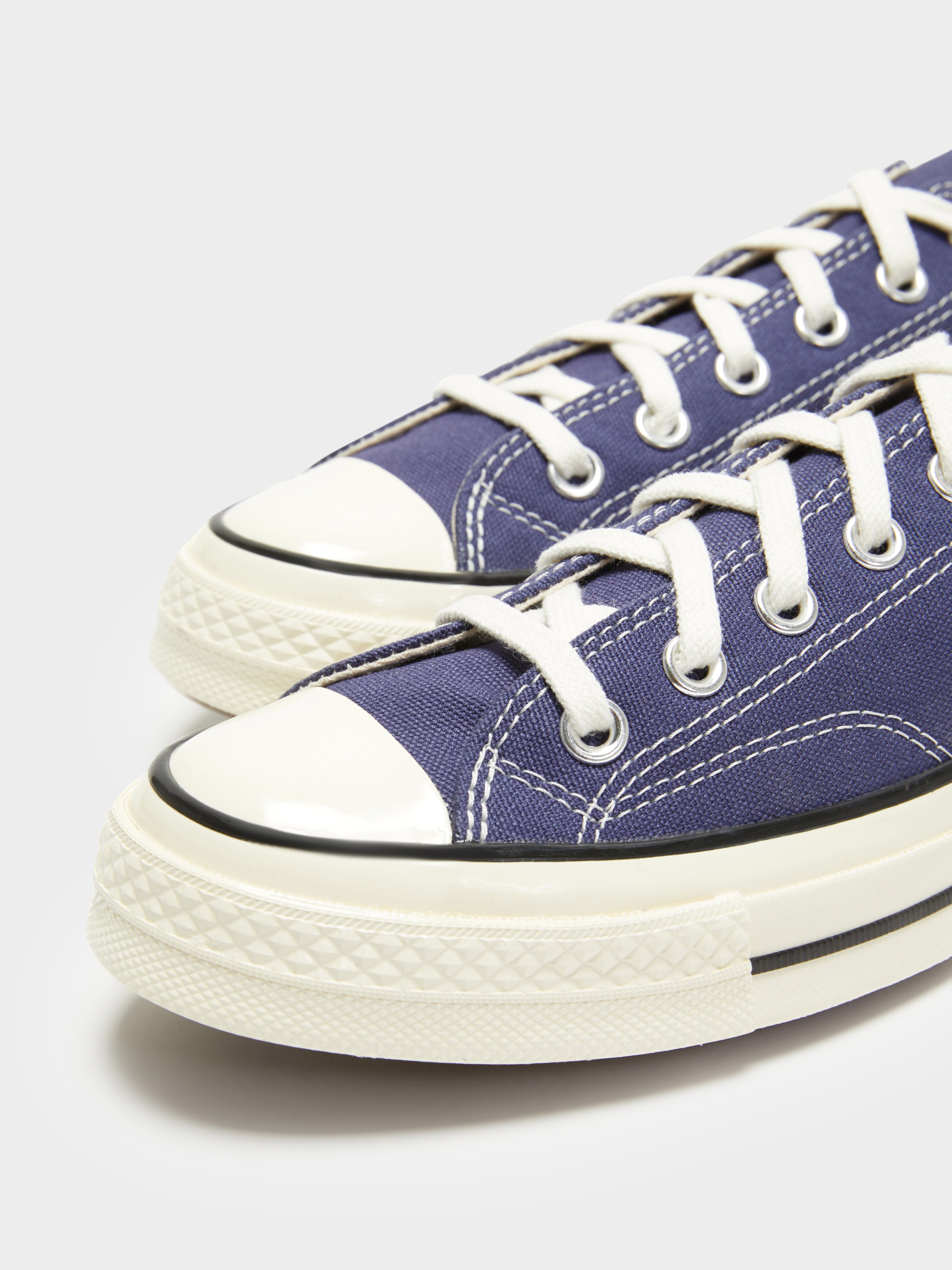 Unisex Chuck Taylor All Star Classic Low Top Sneakers in Blue