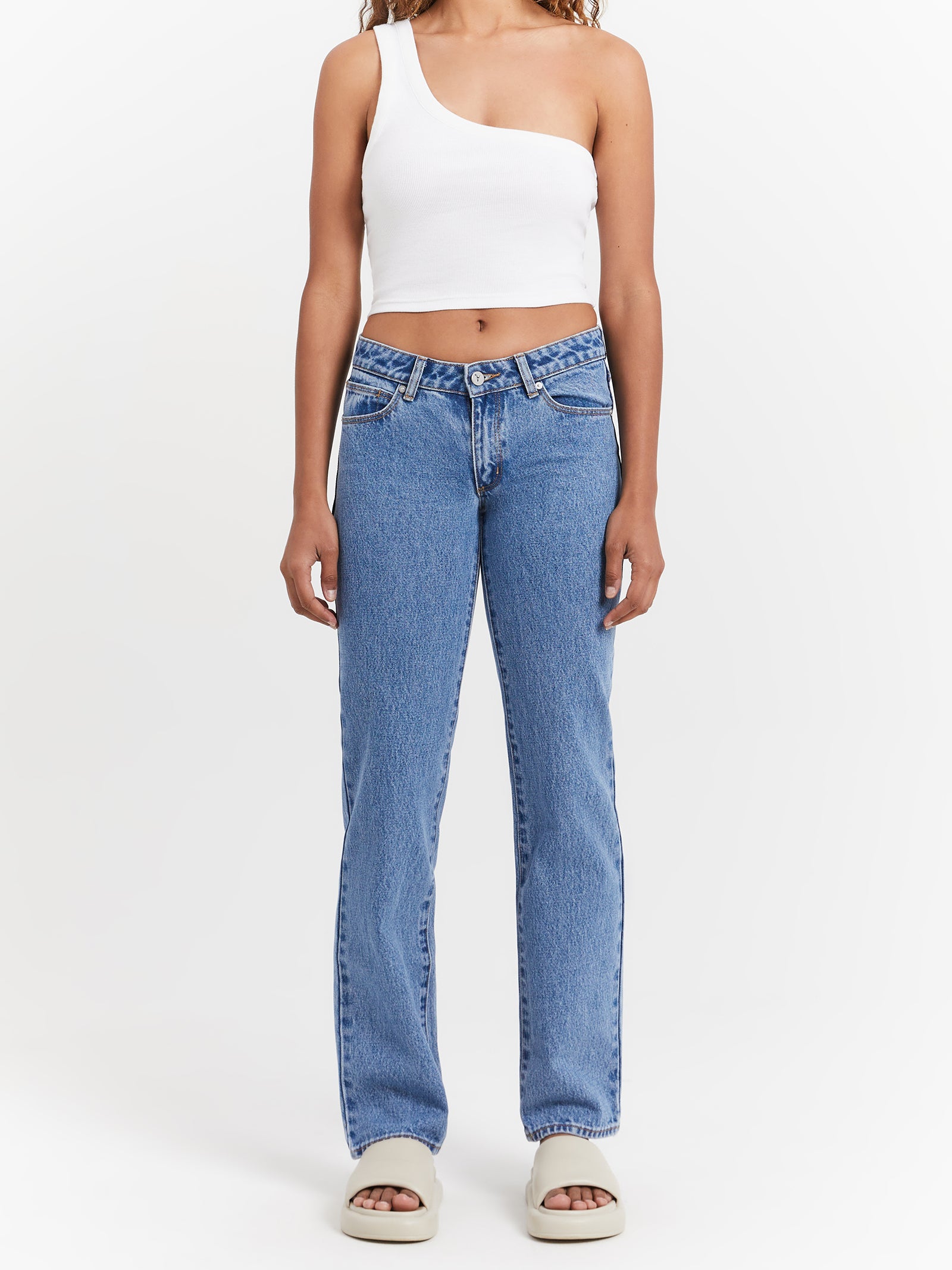 99 Low Straight Jeans in Katie Organic