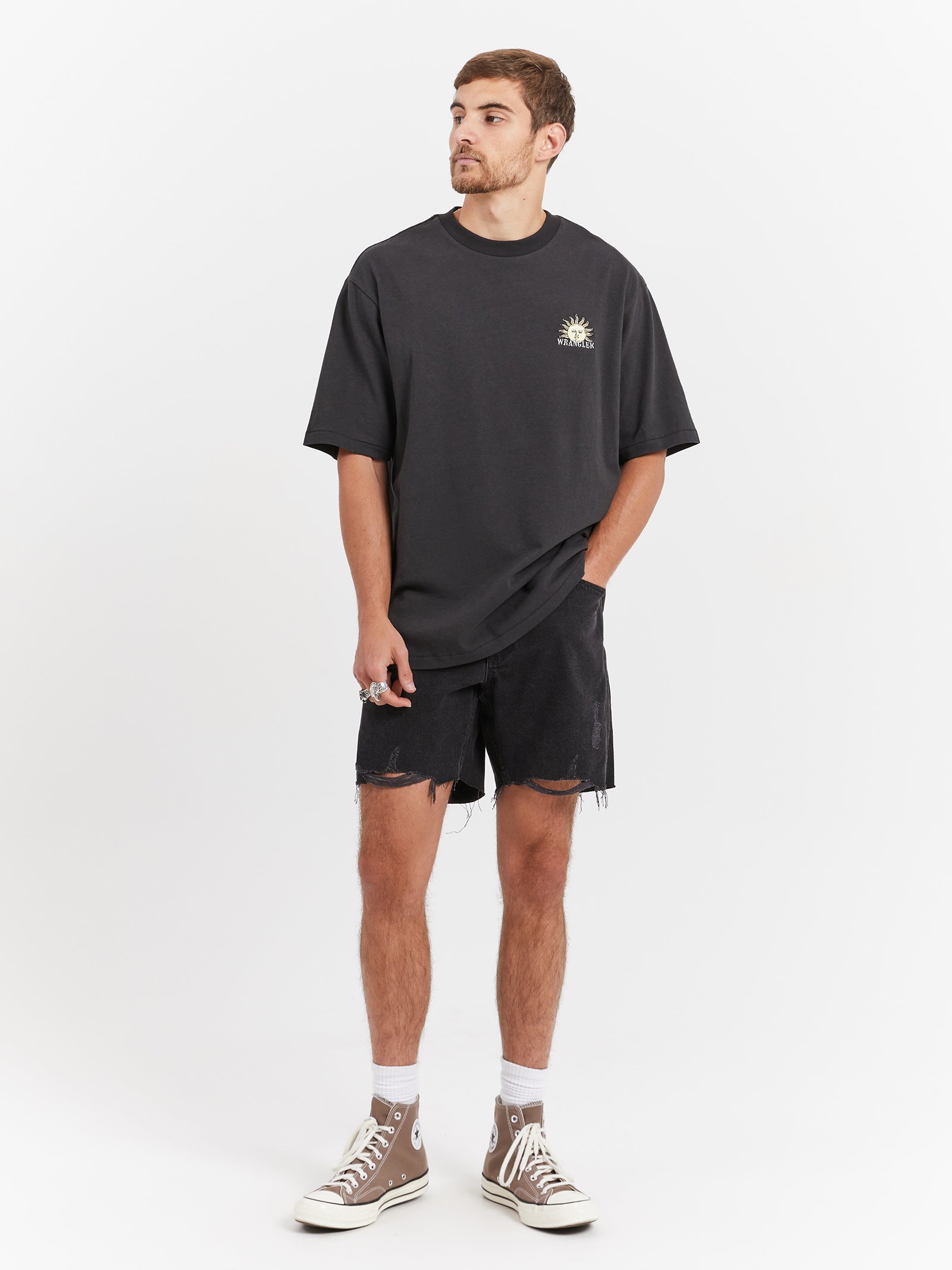 Sunray Slacker T-Shirt in Worn Black