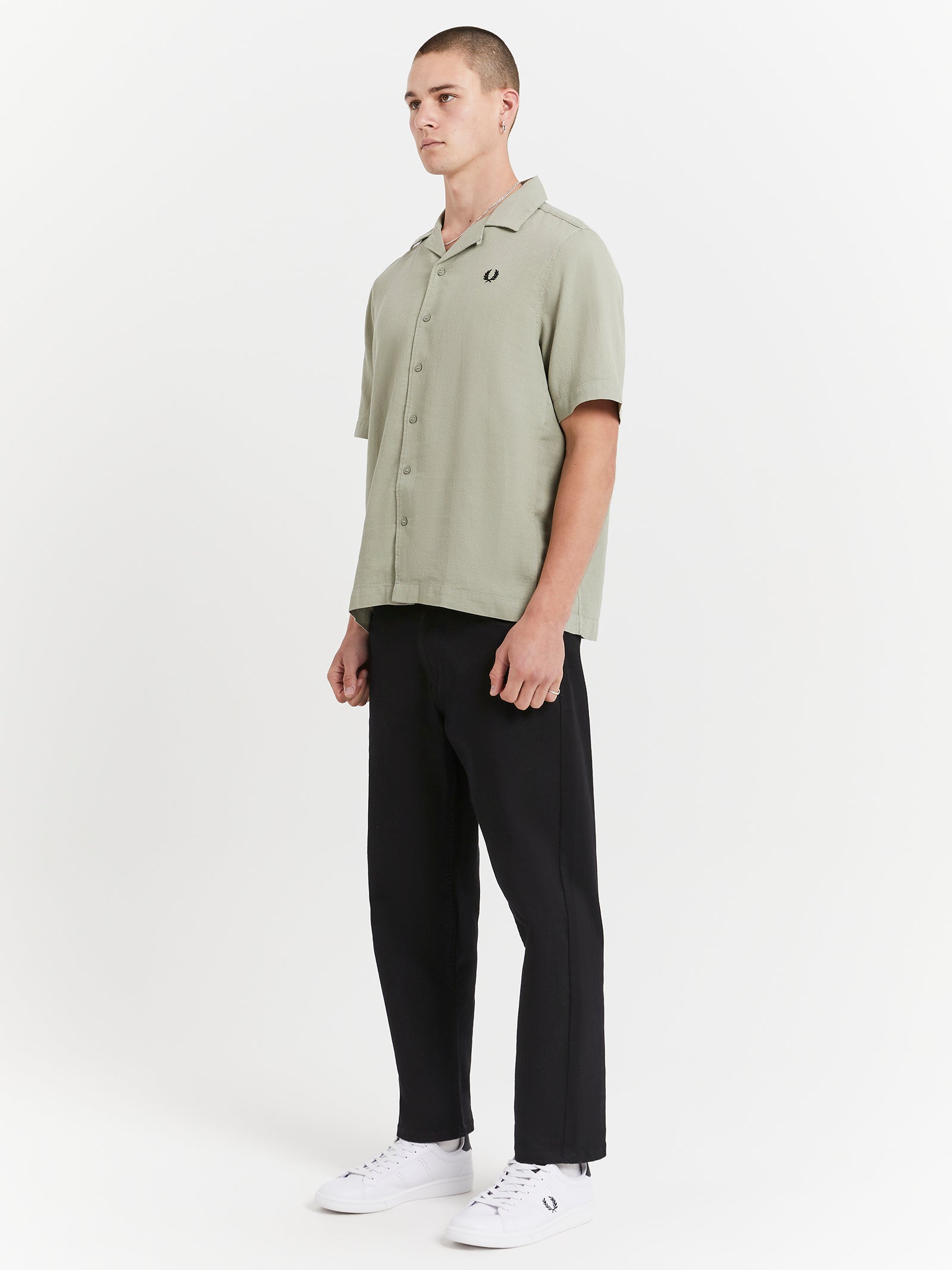 Linen Revere Collar Shirt in Seagrass