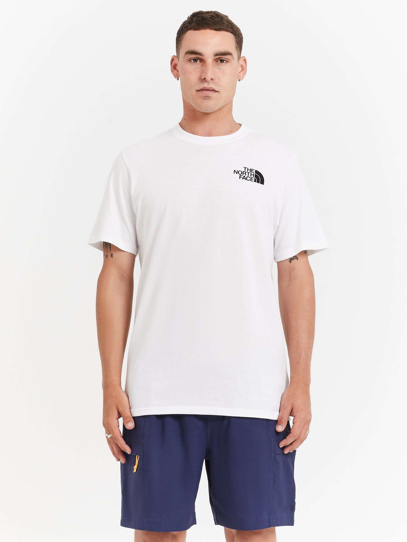 Short Sleeve Box NSE T-Shirt in TNF White & Black