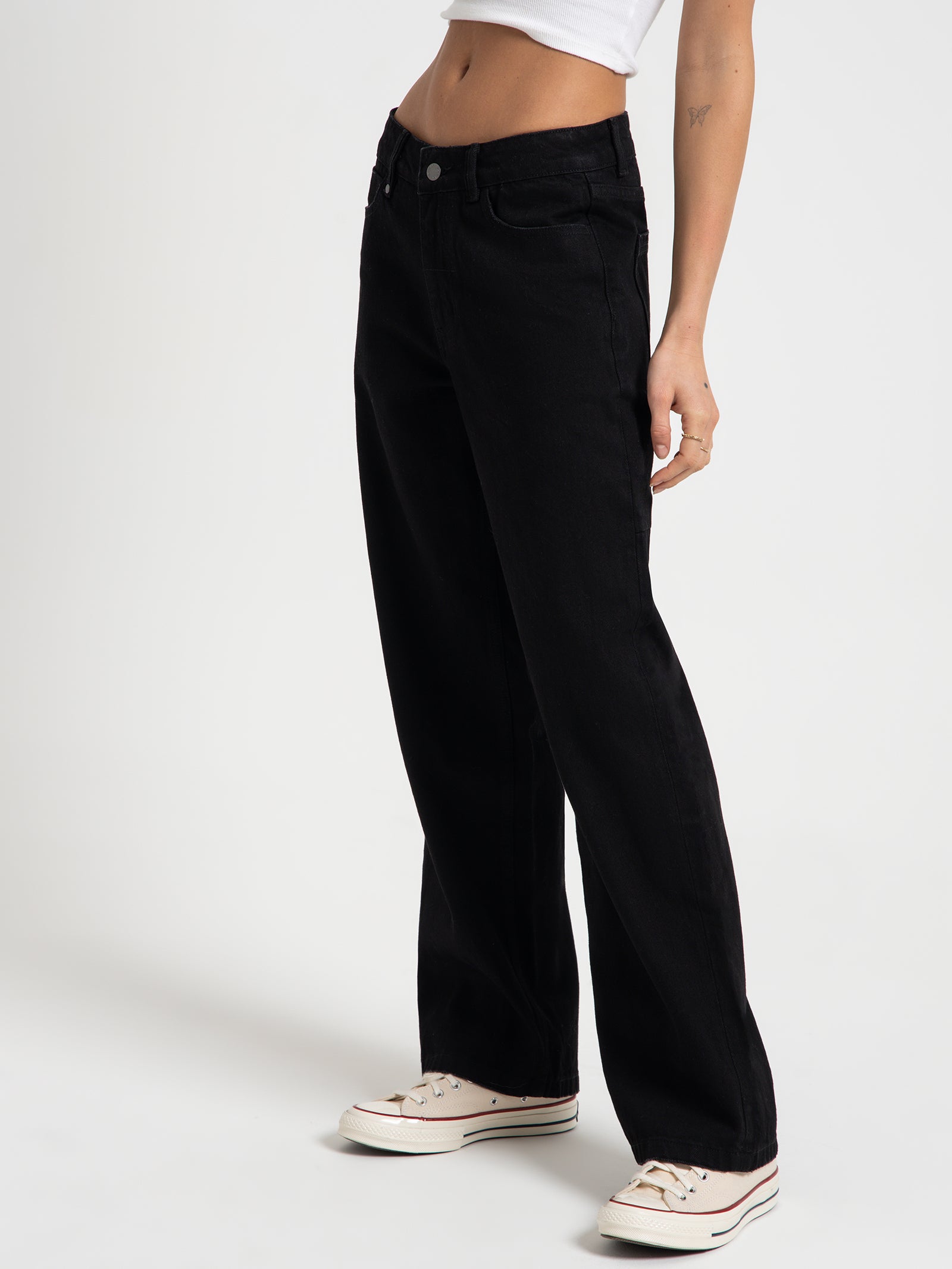 Billie Low Baggy Jeans in Black Rinse