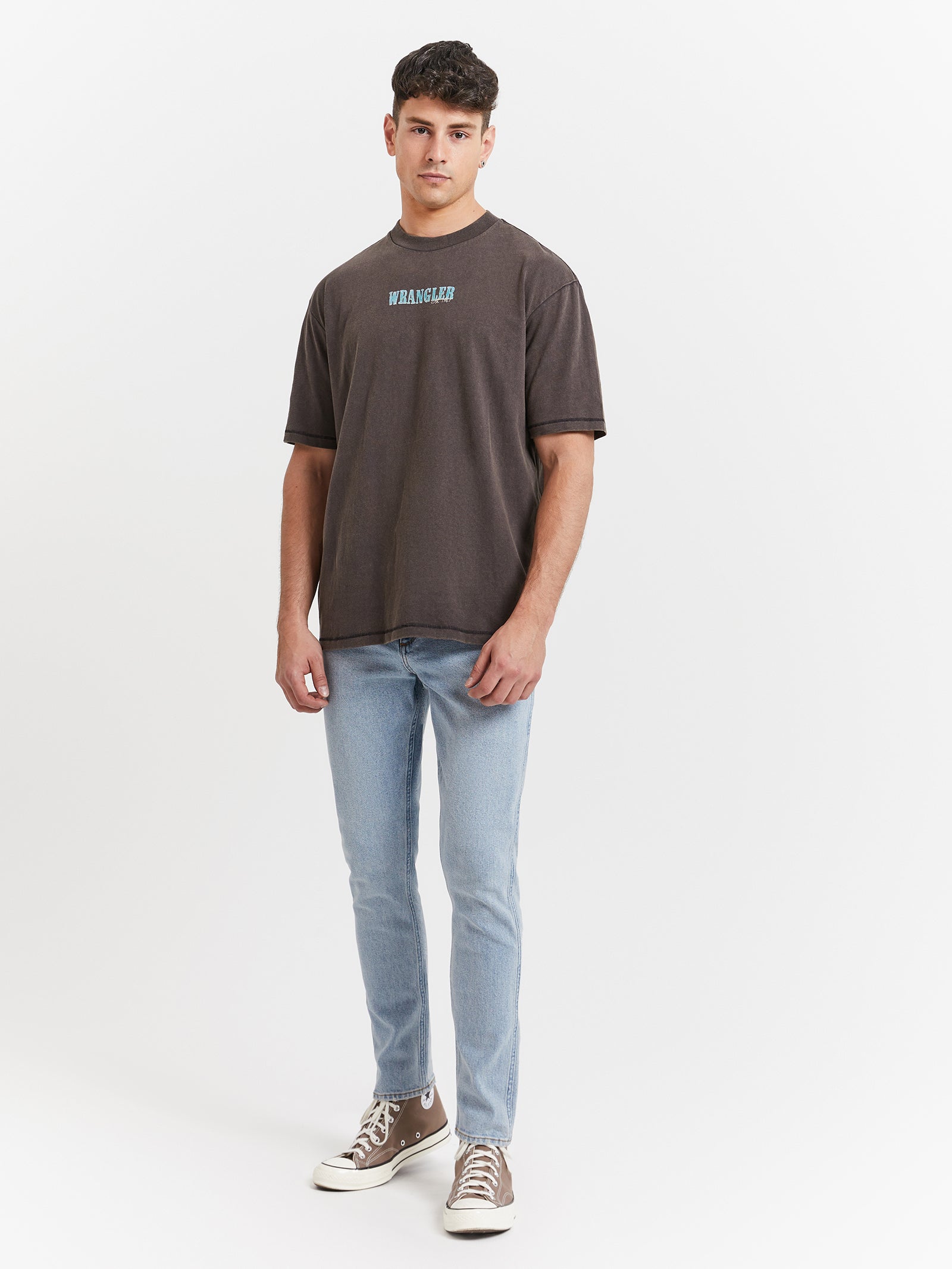 Jakey Pedro Rodeo Flower Slacker T-Shirt in Worn Black