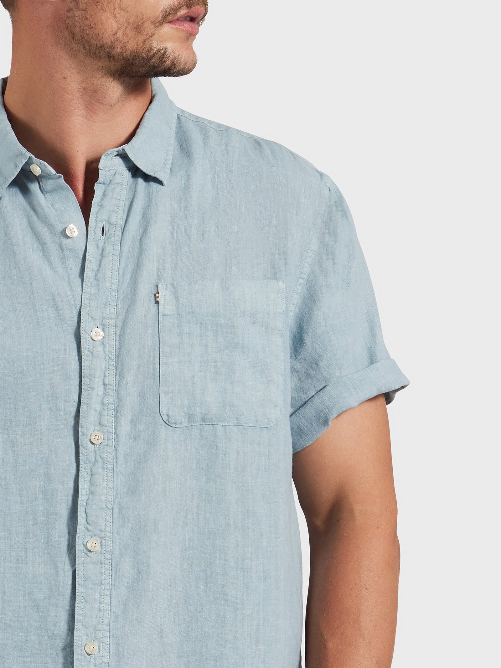 Hampton Linen Short Sleeve Shirt in Atlantic Blue