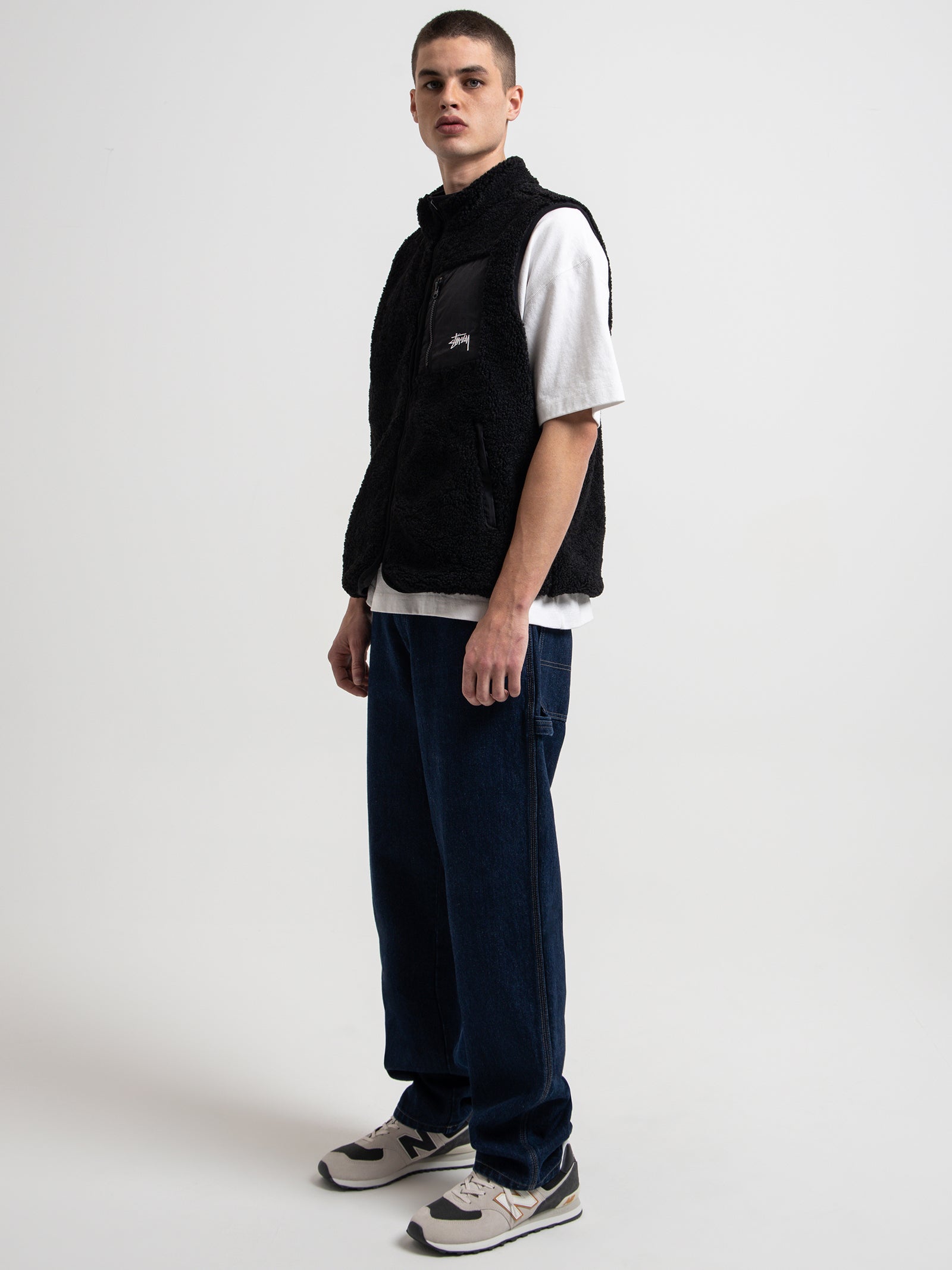 Reversible Stock Sherpa Vest in Black