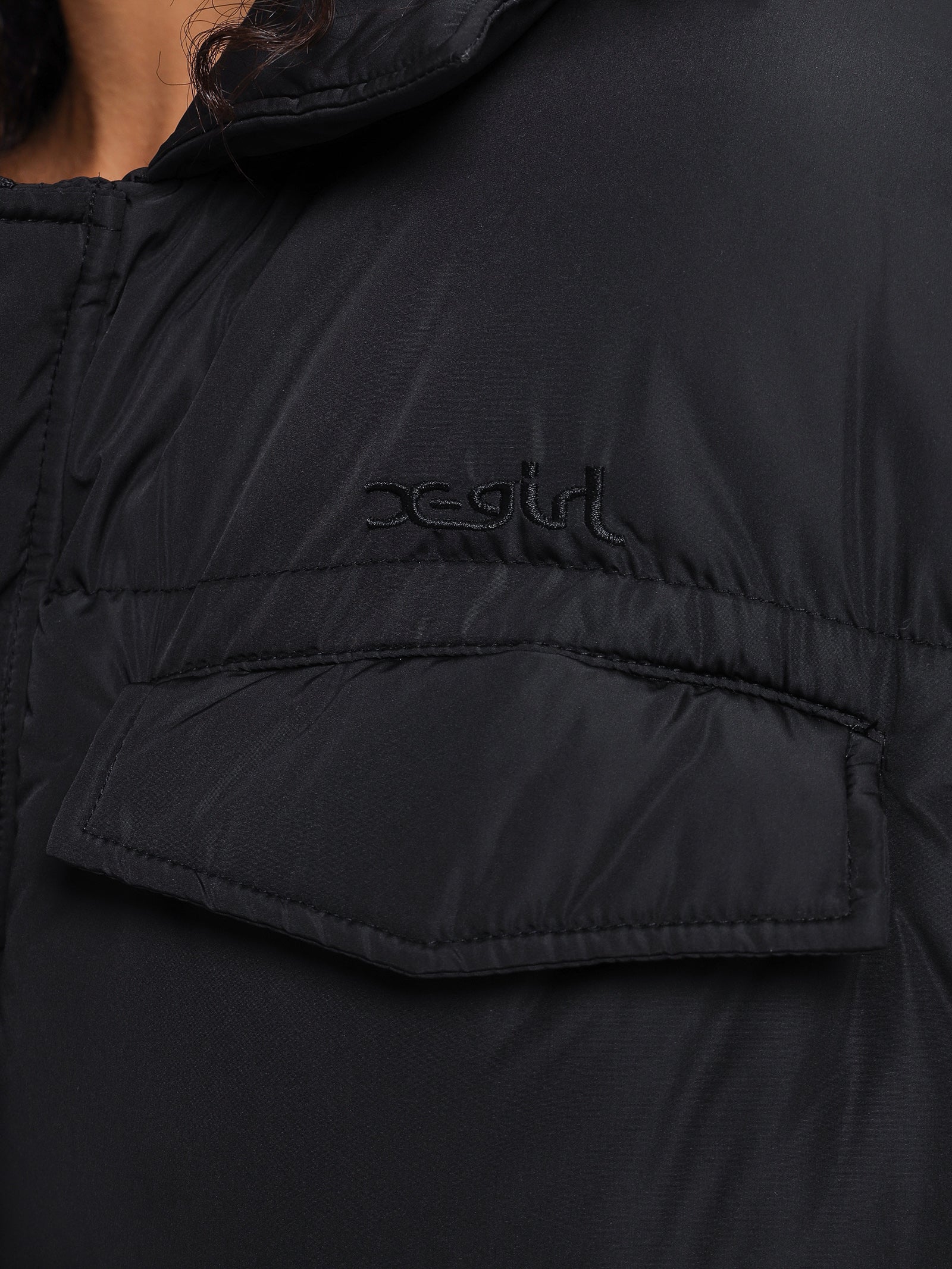 Puffer Jacket in Black