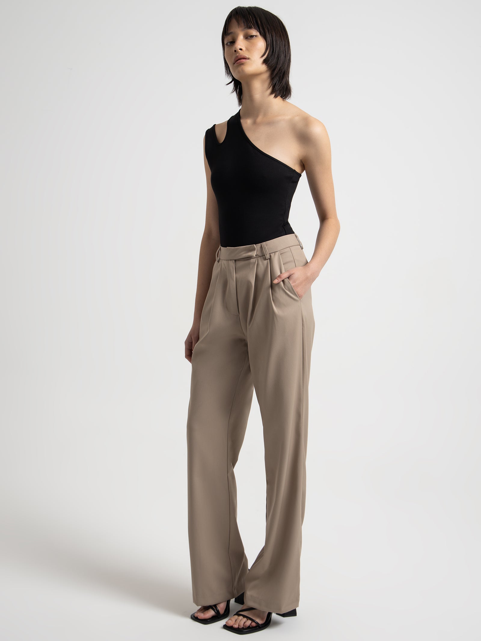 Mason Pants in Taupe