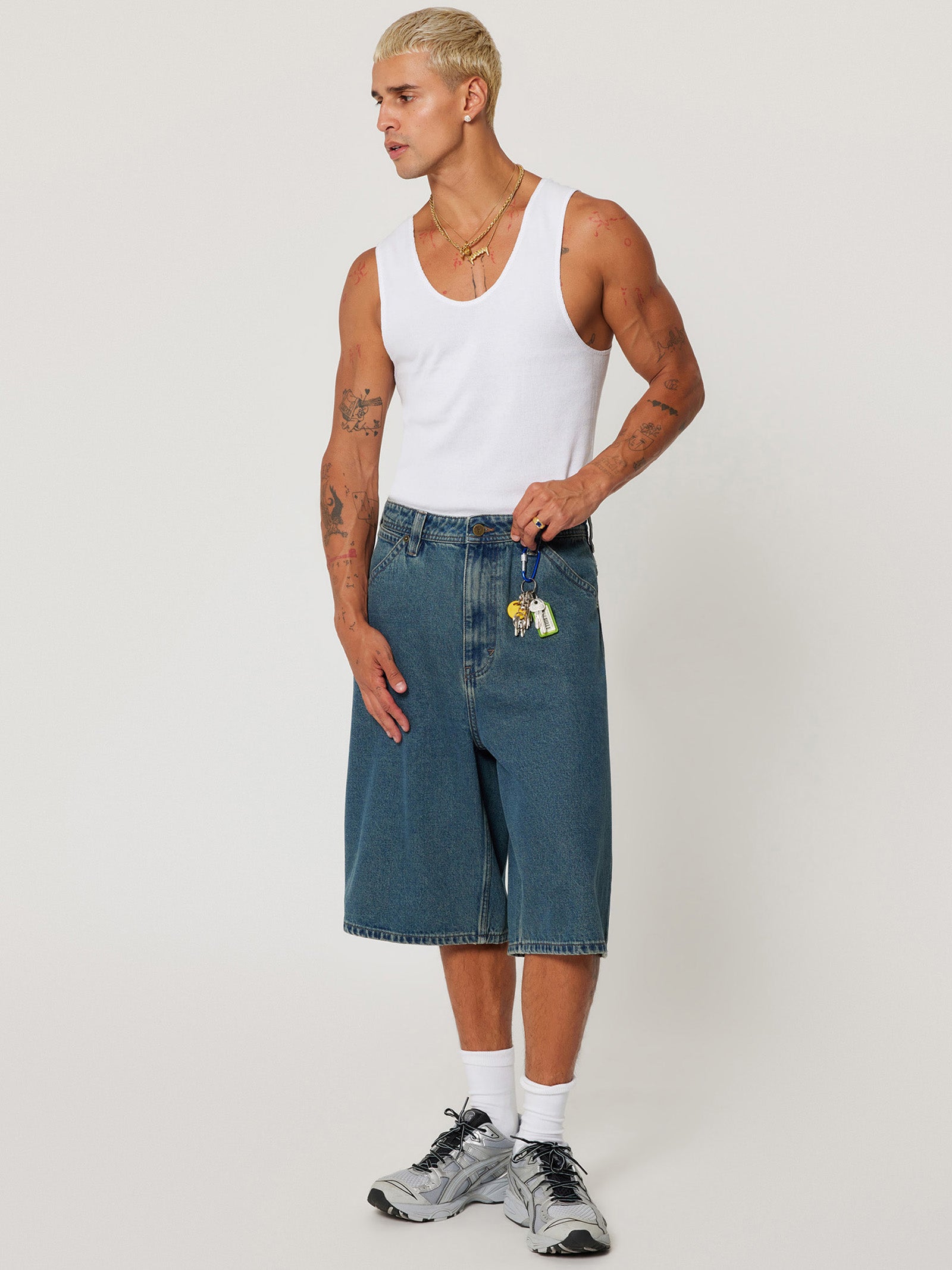 A6 Big Baggy Short Felix