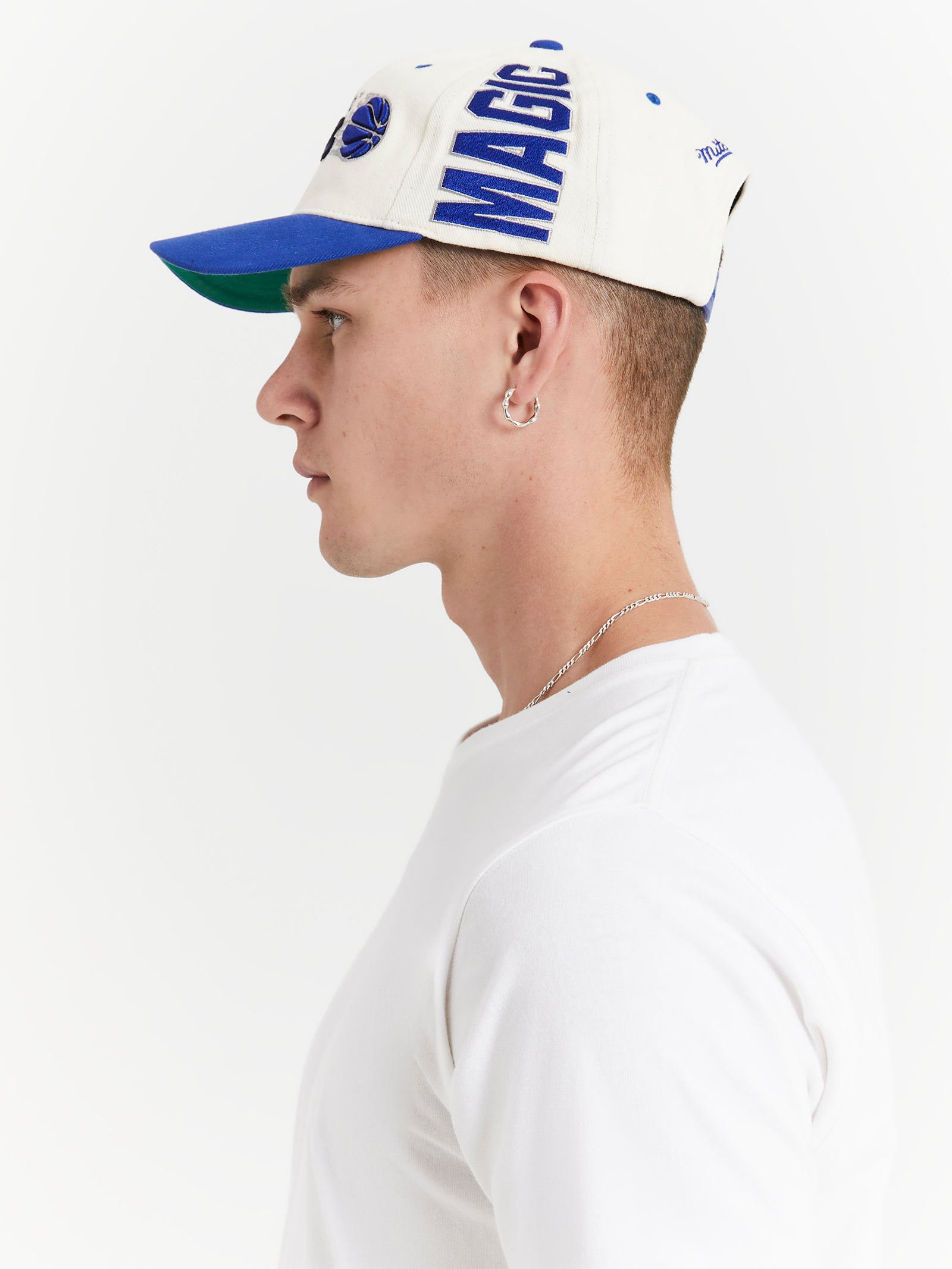 Side Sweep Deadstock Cap in White