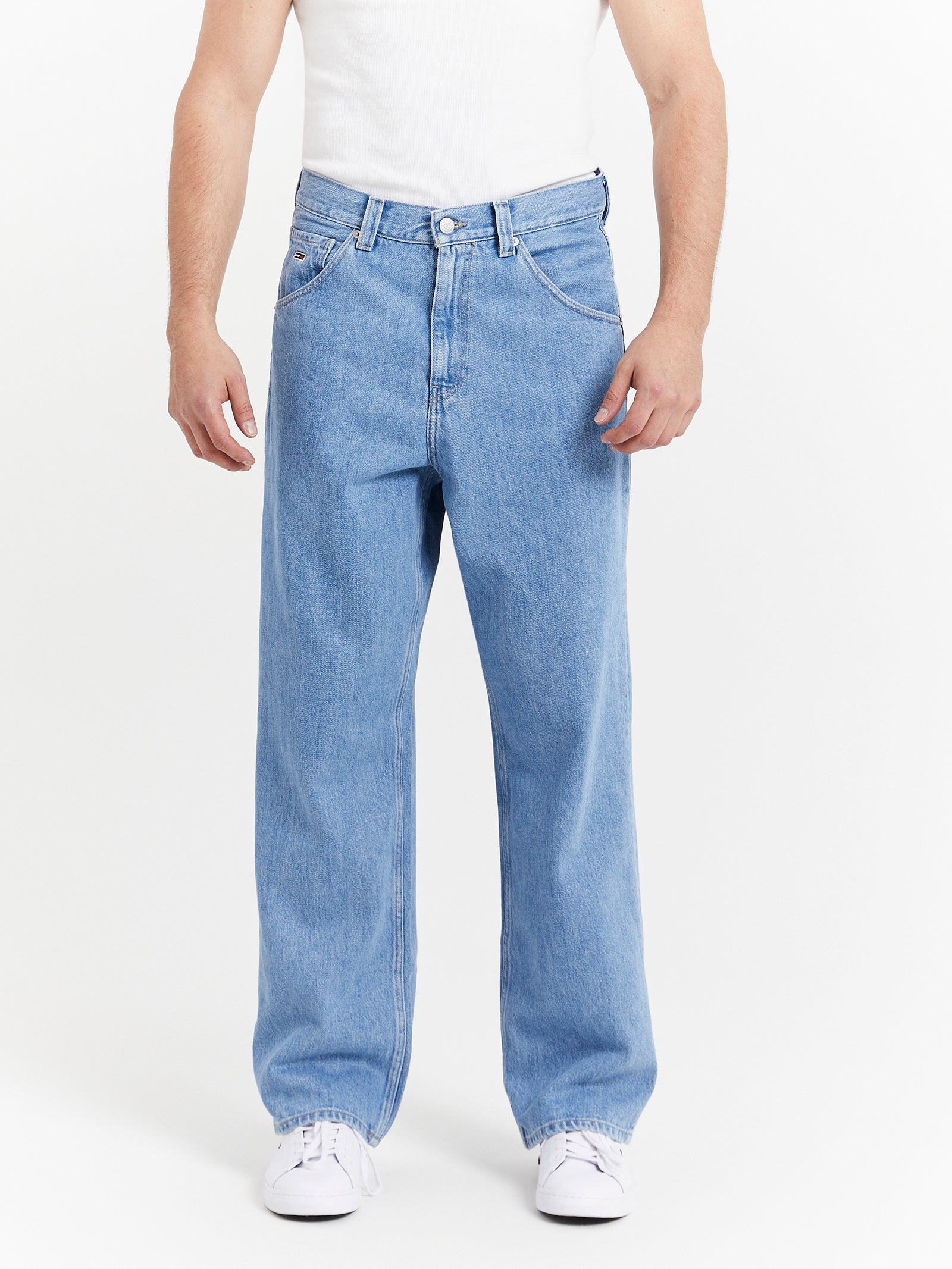 Aiden Baggy Faded Jeans in Light Denim