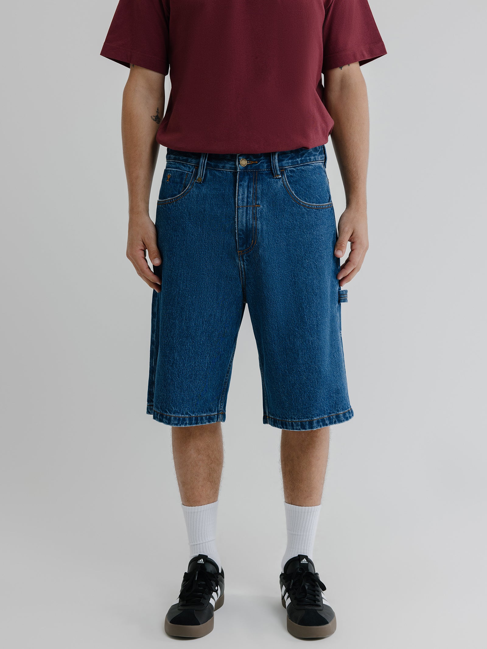 Big Slacker Lifted Embro Shorts