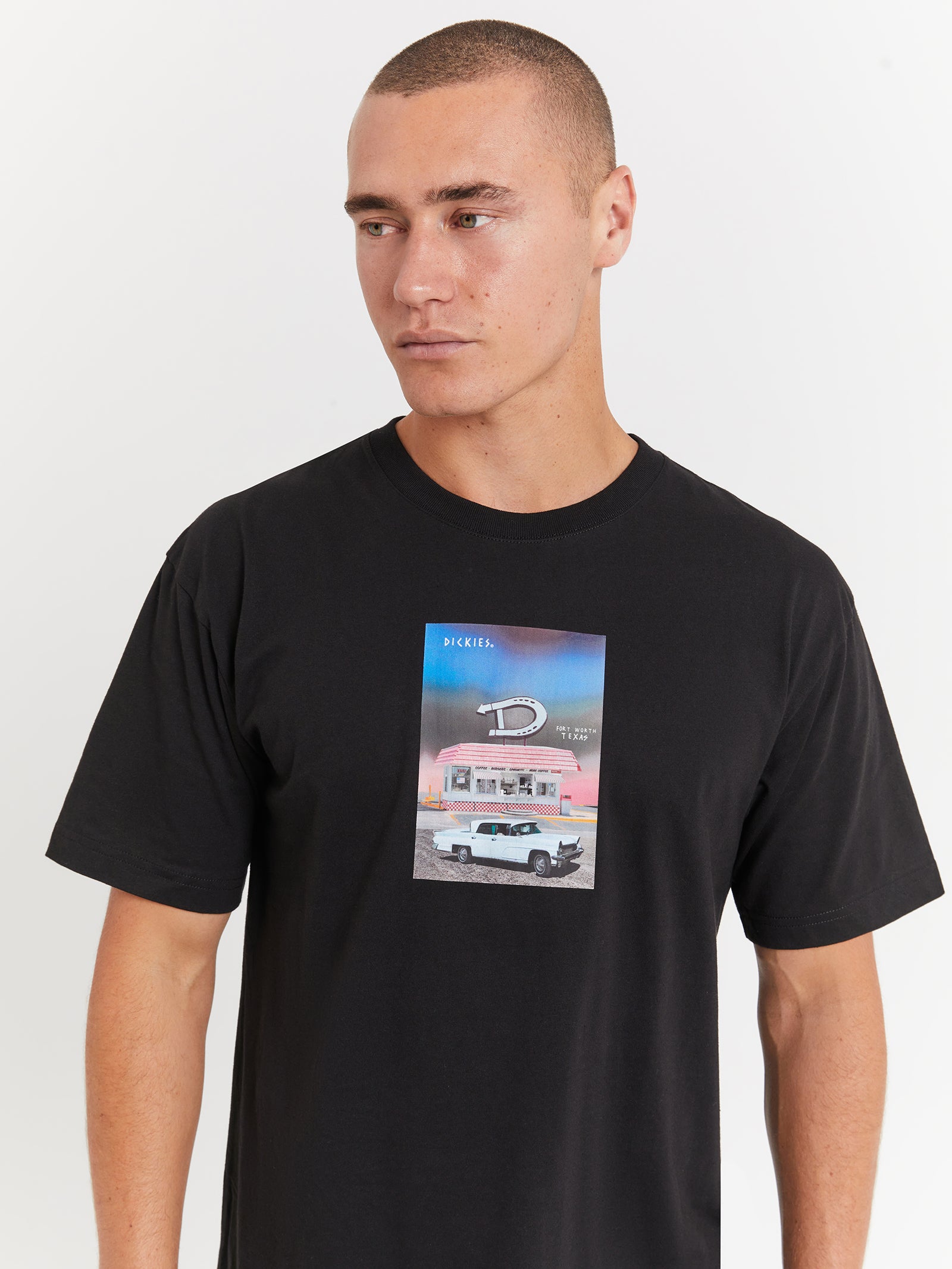 Diner 330 Short Sleeve T-Shirt in Black