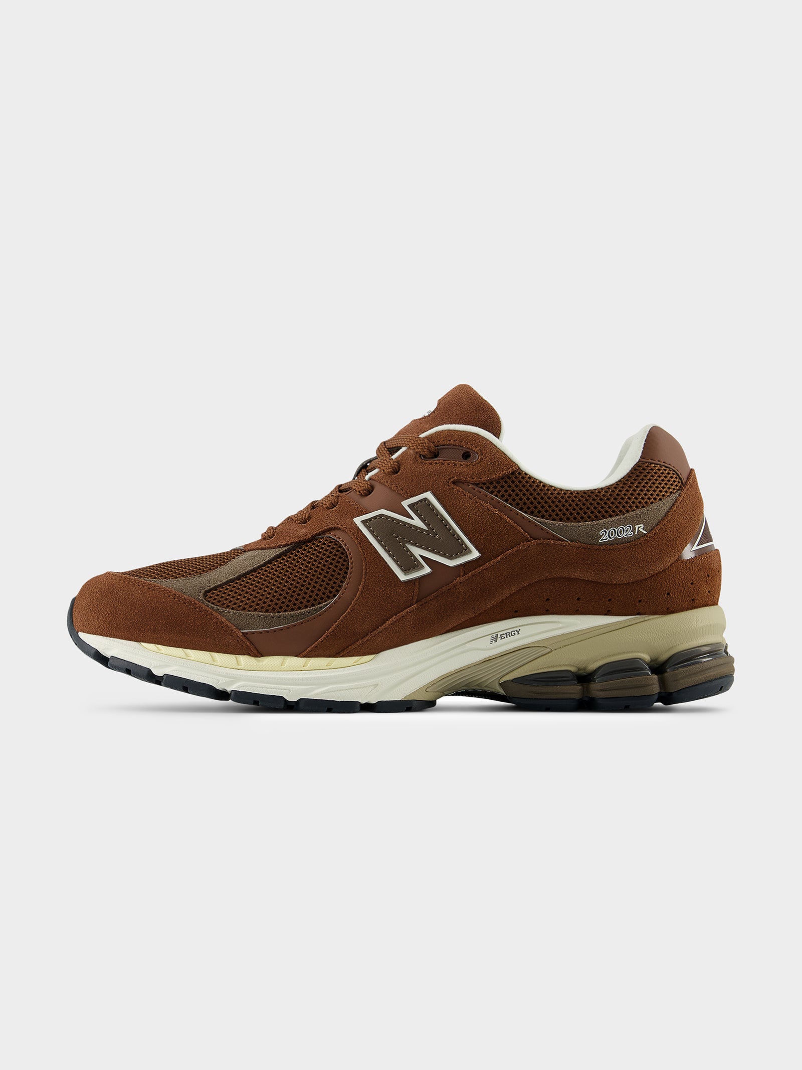 Unisex 2002 Sneaker In Brown