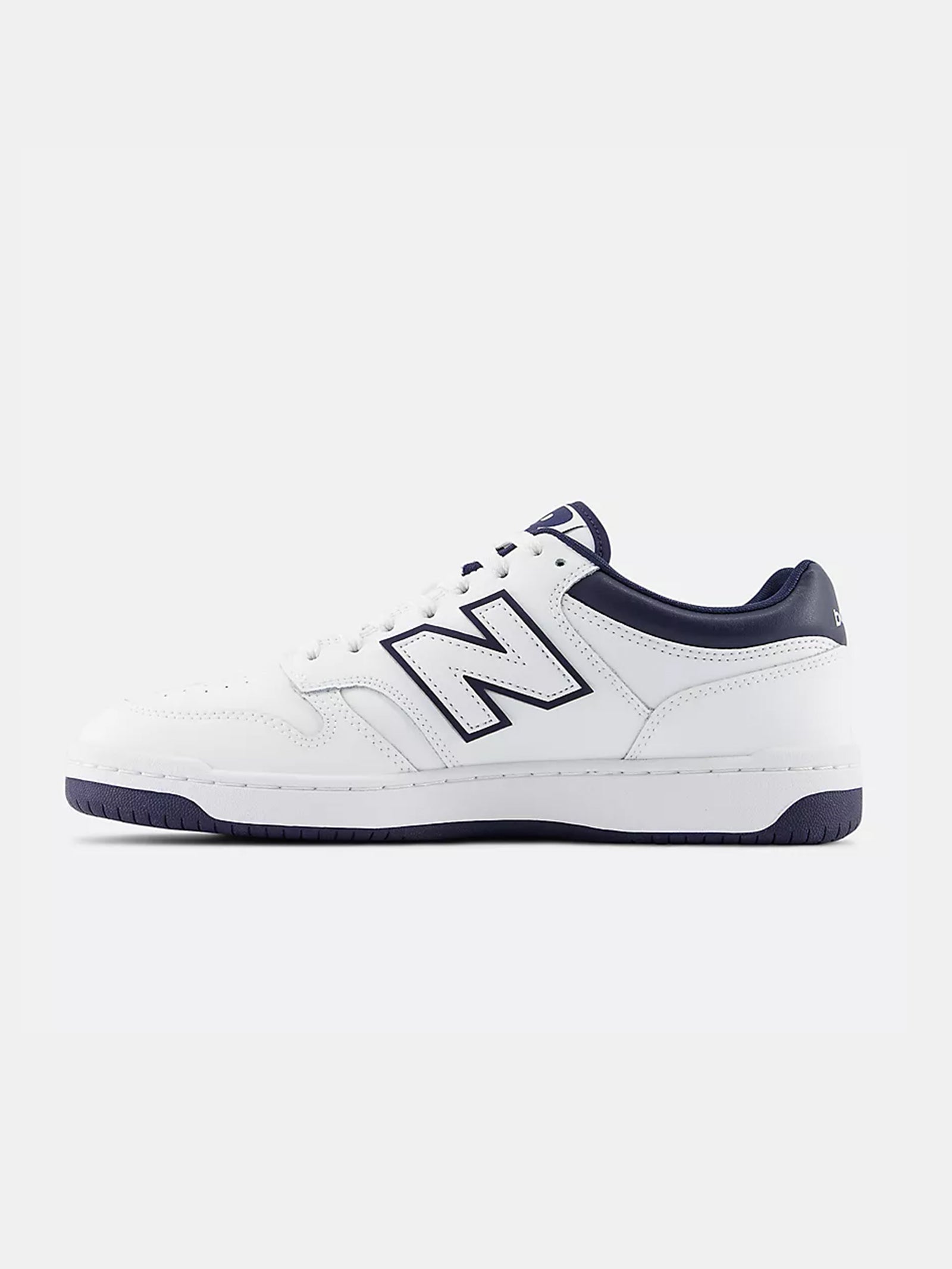 Unisex 480 Sneakers in White & Navy