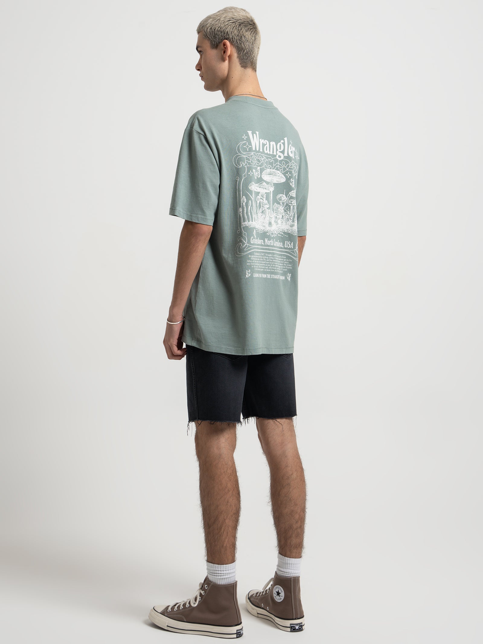 Shroom Fields Slacker T-Shirt in Jade Green