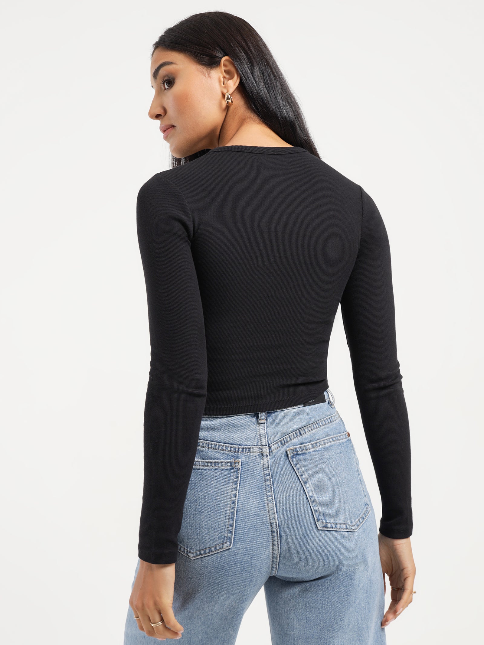 Greta Long Sleeve T-Shirt in Black