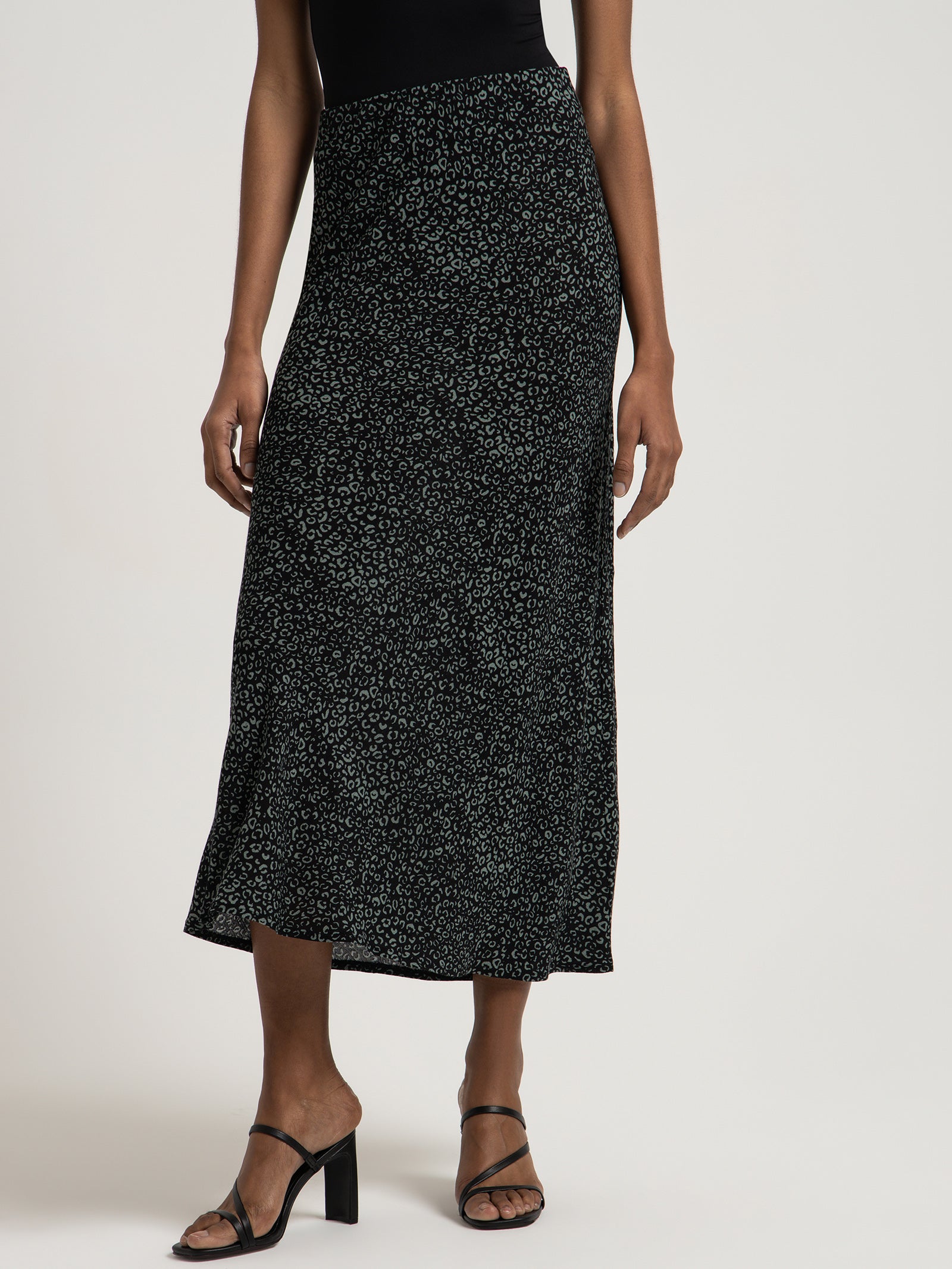 Haydon Midi Skirt in Leopard