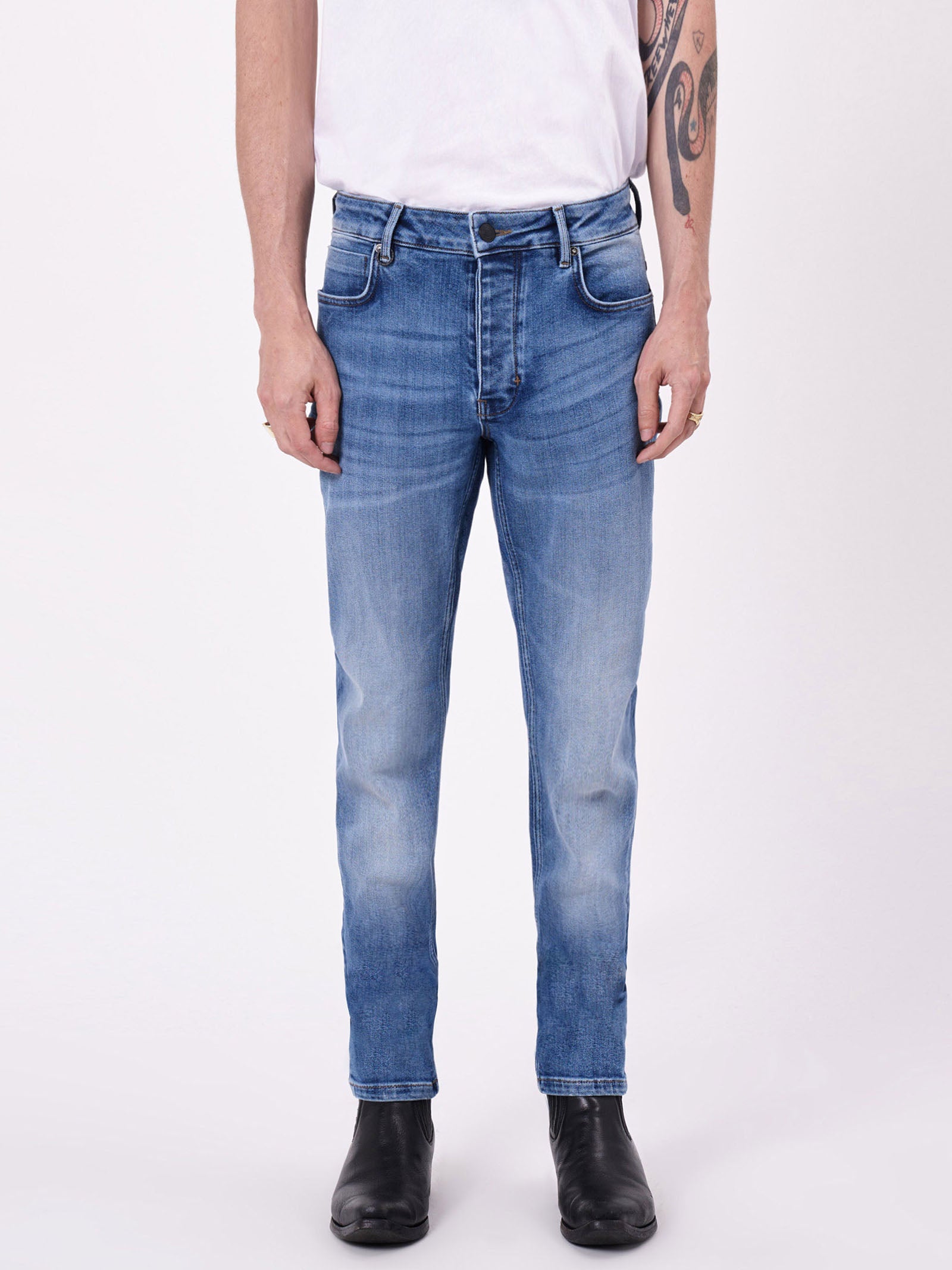 Ray Tapered Tempest Jeans