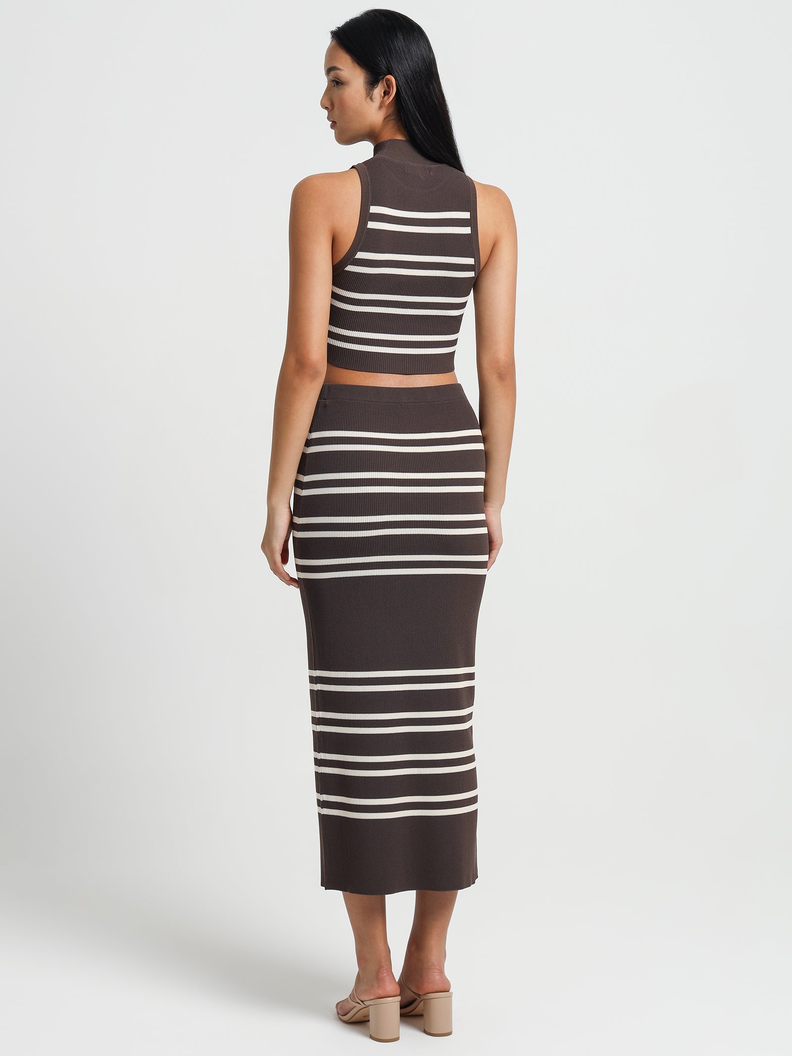 Bronwyn Midi Skirt in Coal