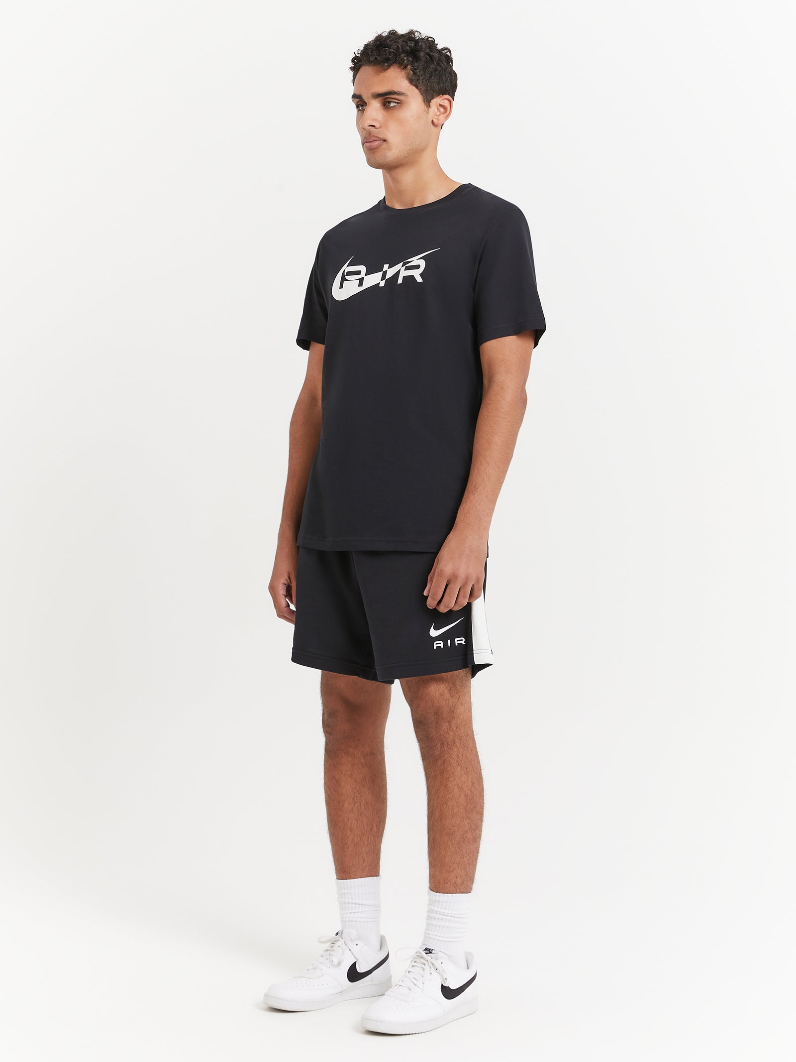 Sportswear Air Graphic T-Shirt in Black