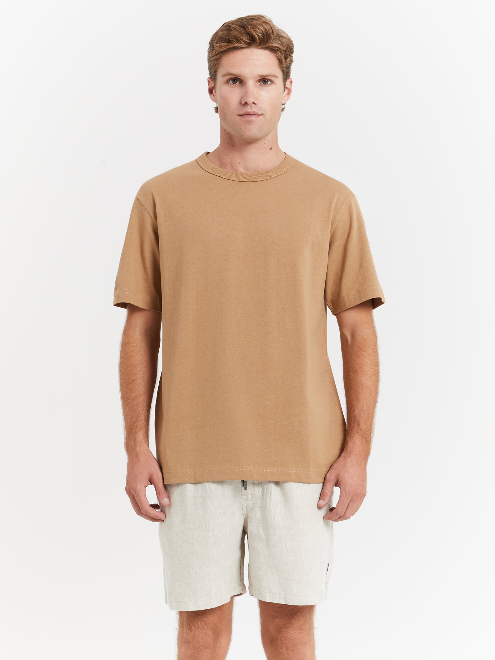 Heavyweight Crew T-Shirt in Macadamia