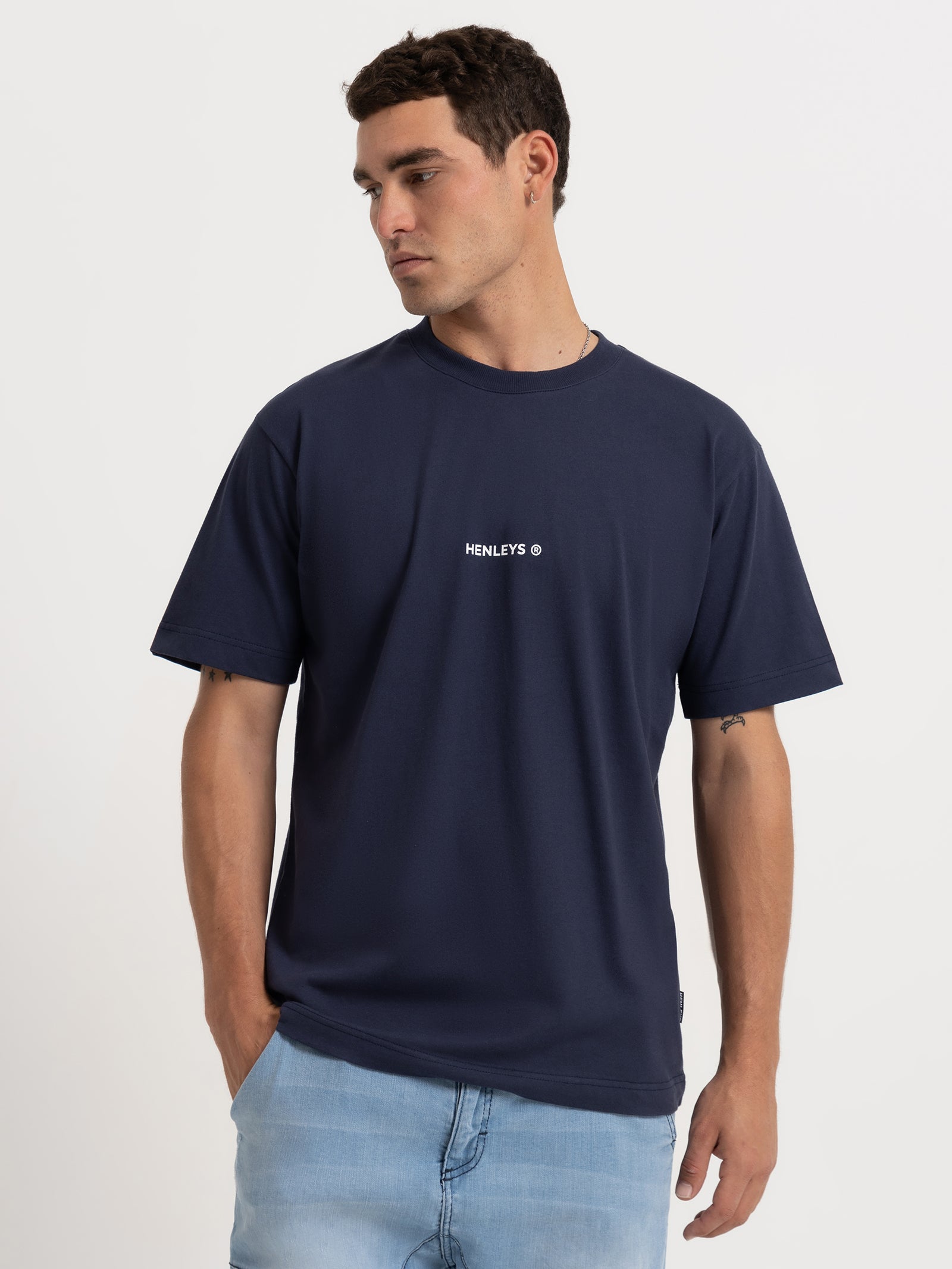 Team Spirit T-Shirt in Navy Blue