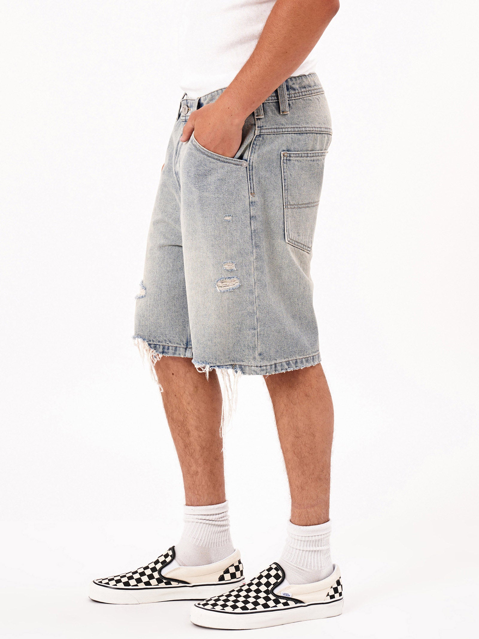 A5 Baggy Short Sean Rip In Light Vintage Indigo