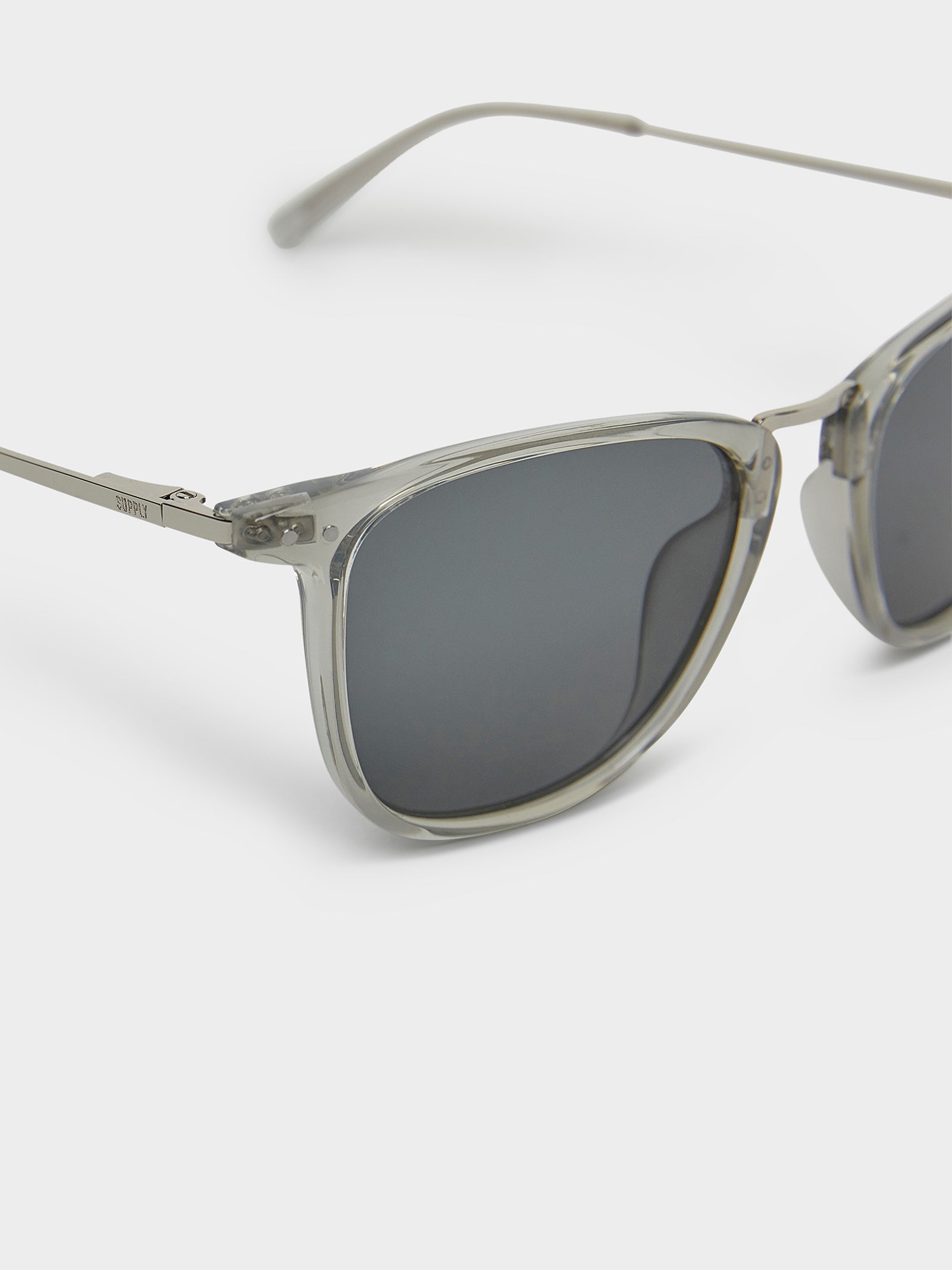 NYC Sunglasses in Grey