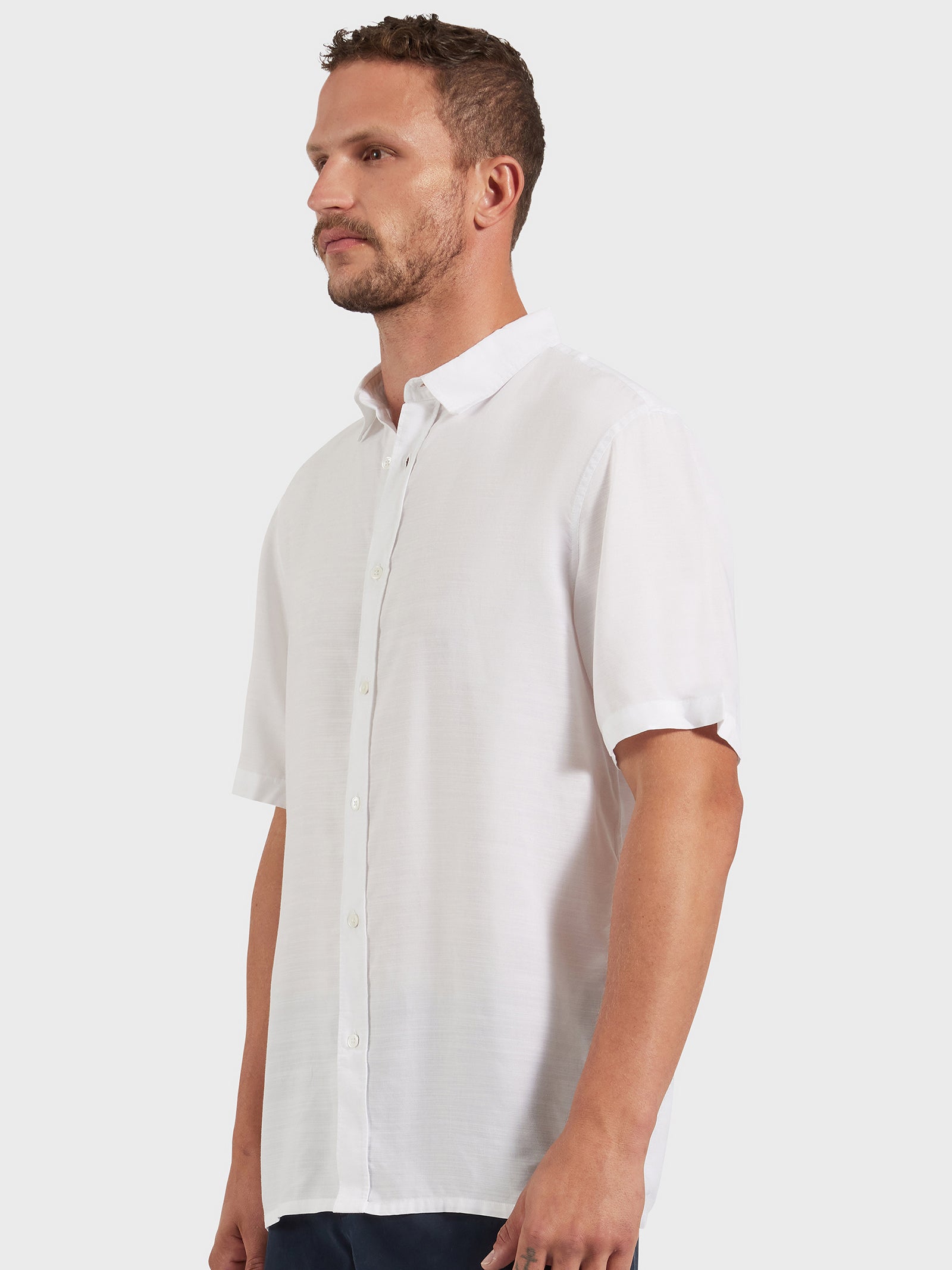 Stevens Short Sleeve Shirt in White