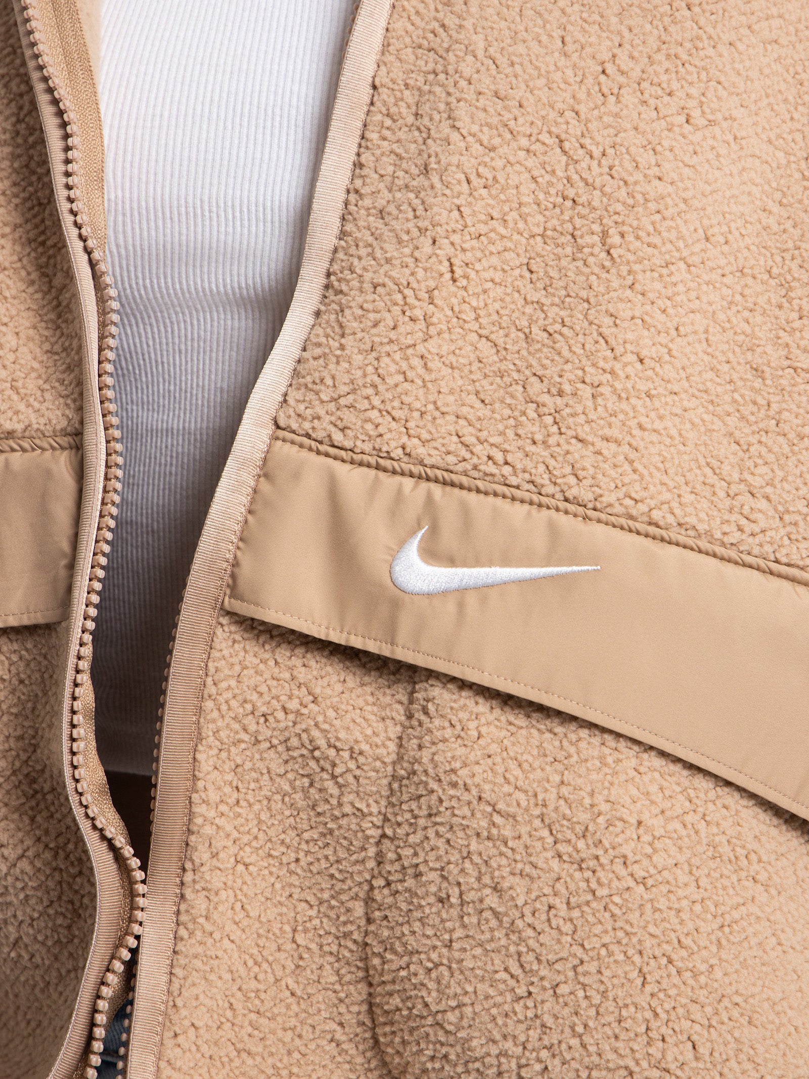 Sportswear Sherpa Jacket in Light Brown